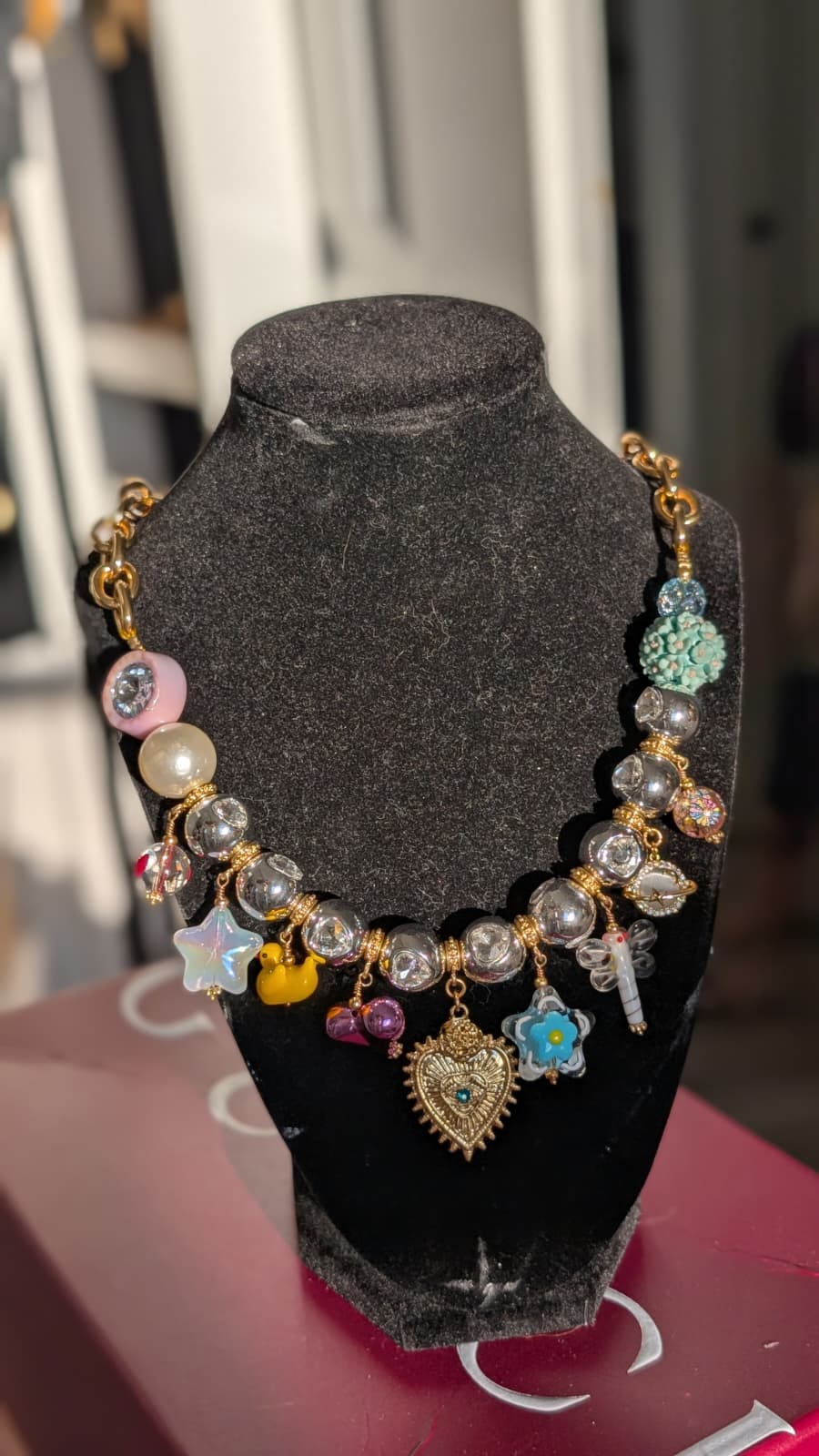 Collar plata con muchos charms 20