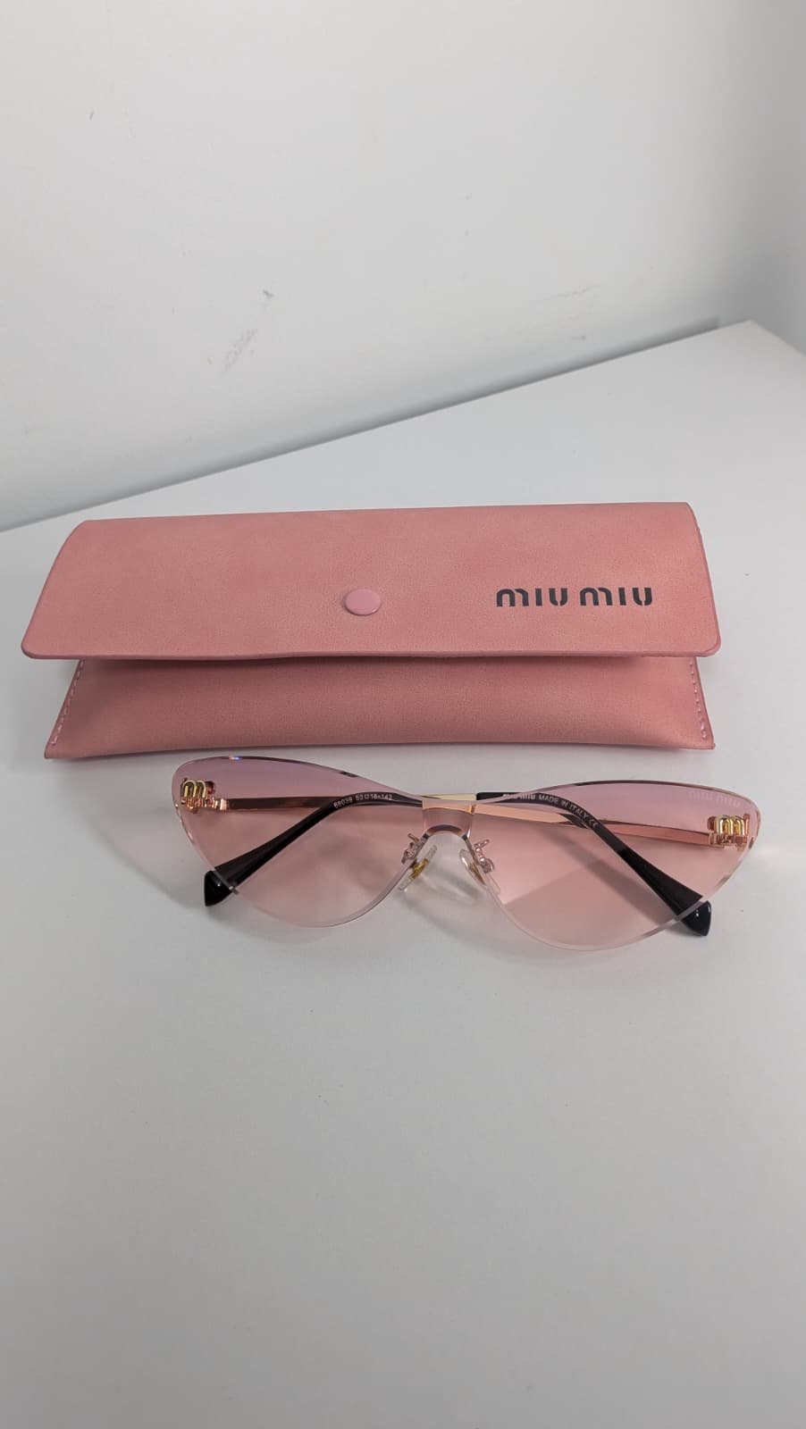 Lentes Miu Miu Rosita’s con estuche top quality