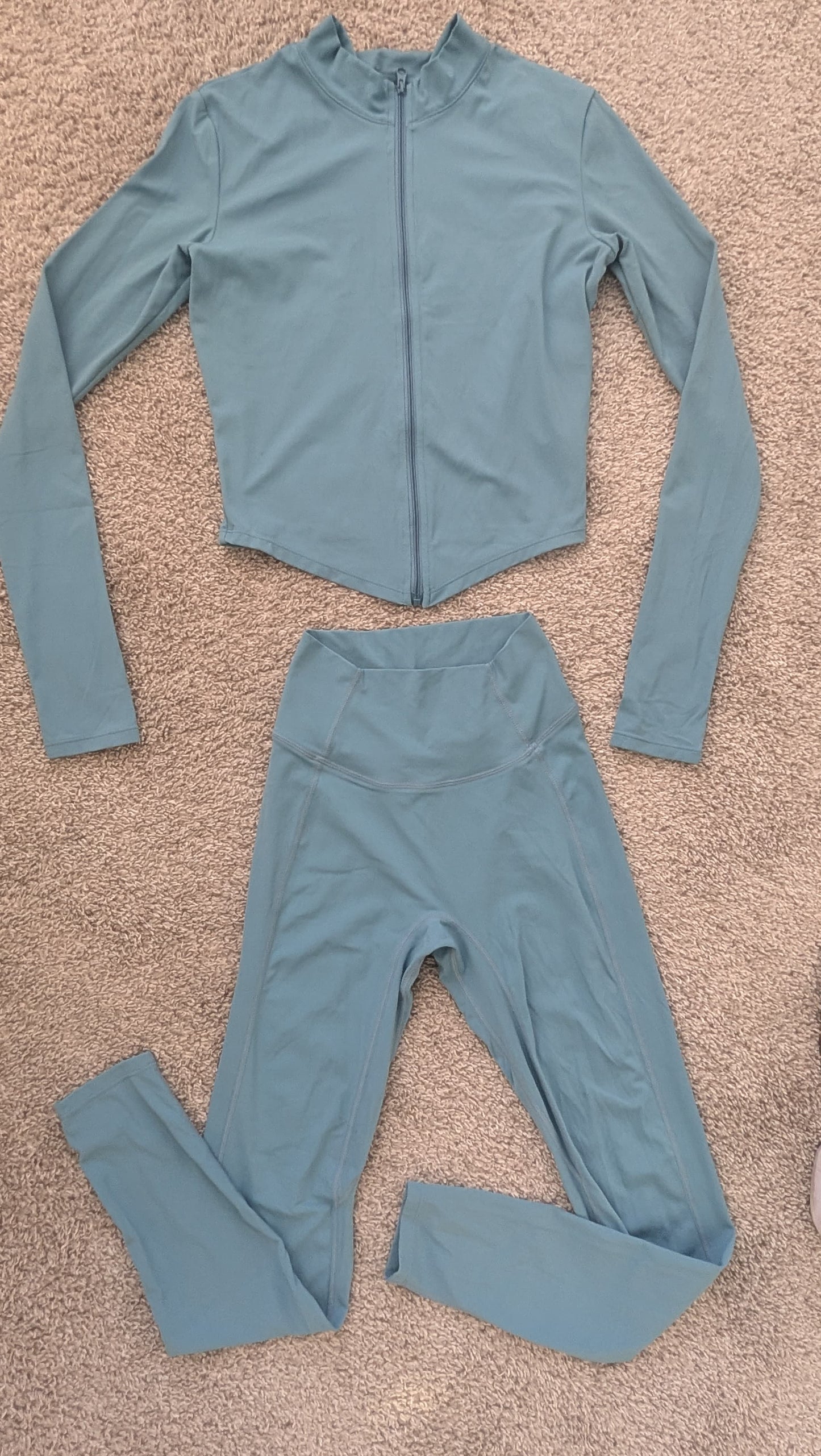 Set azul small súper lindo nuevo closet sale