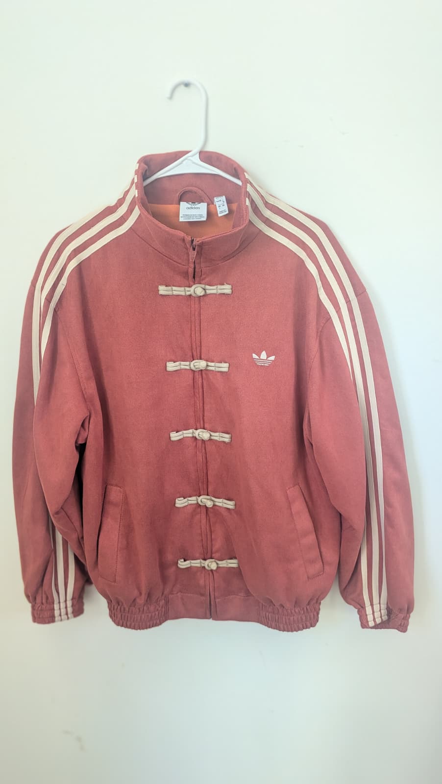 Chamarra adidas roja mediana top quality