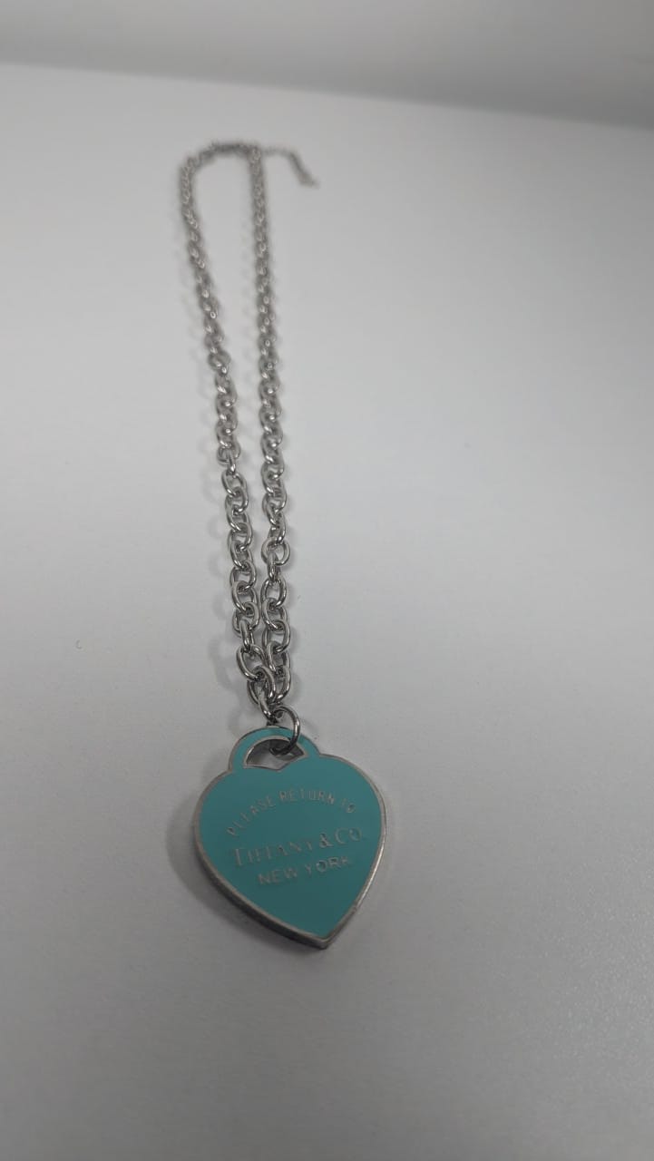 Collar Tiffany con estuche y caja