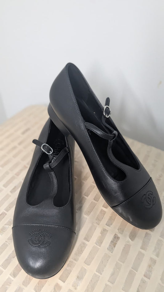 Ballerinas Chanel seminuevas talla 8 sin caja