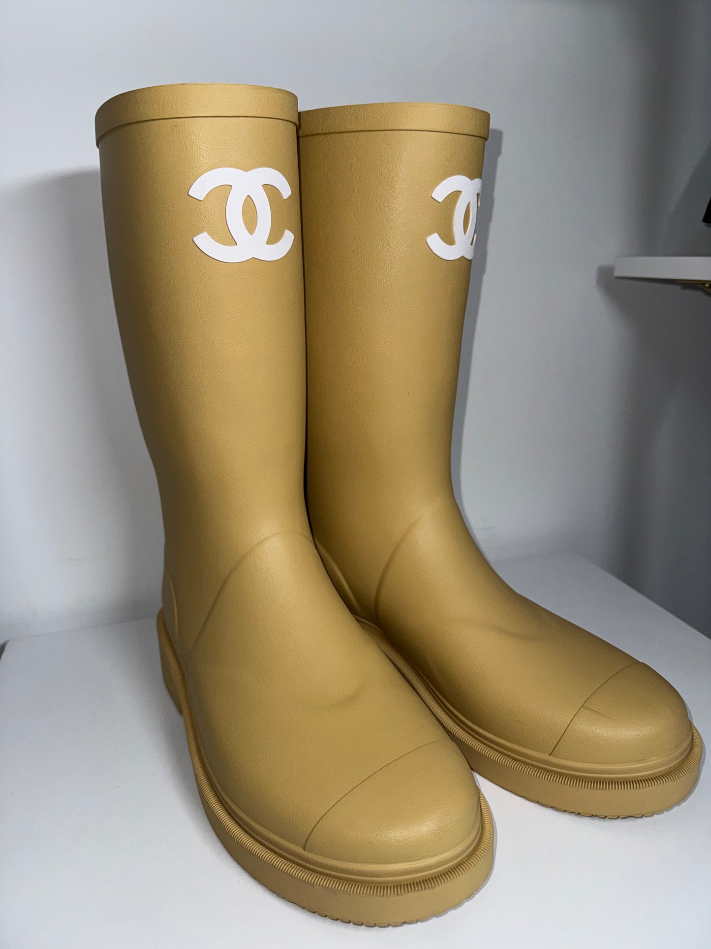 Botas Chanel talla 8 nuevas sin caja