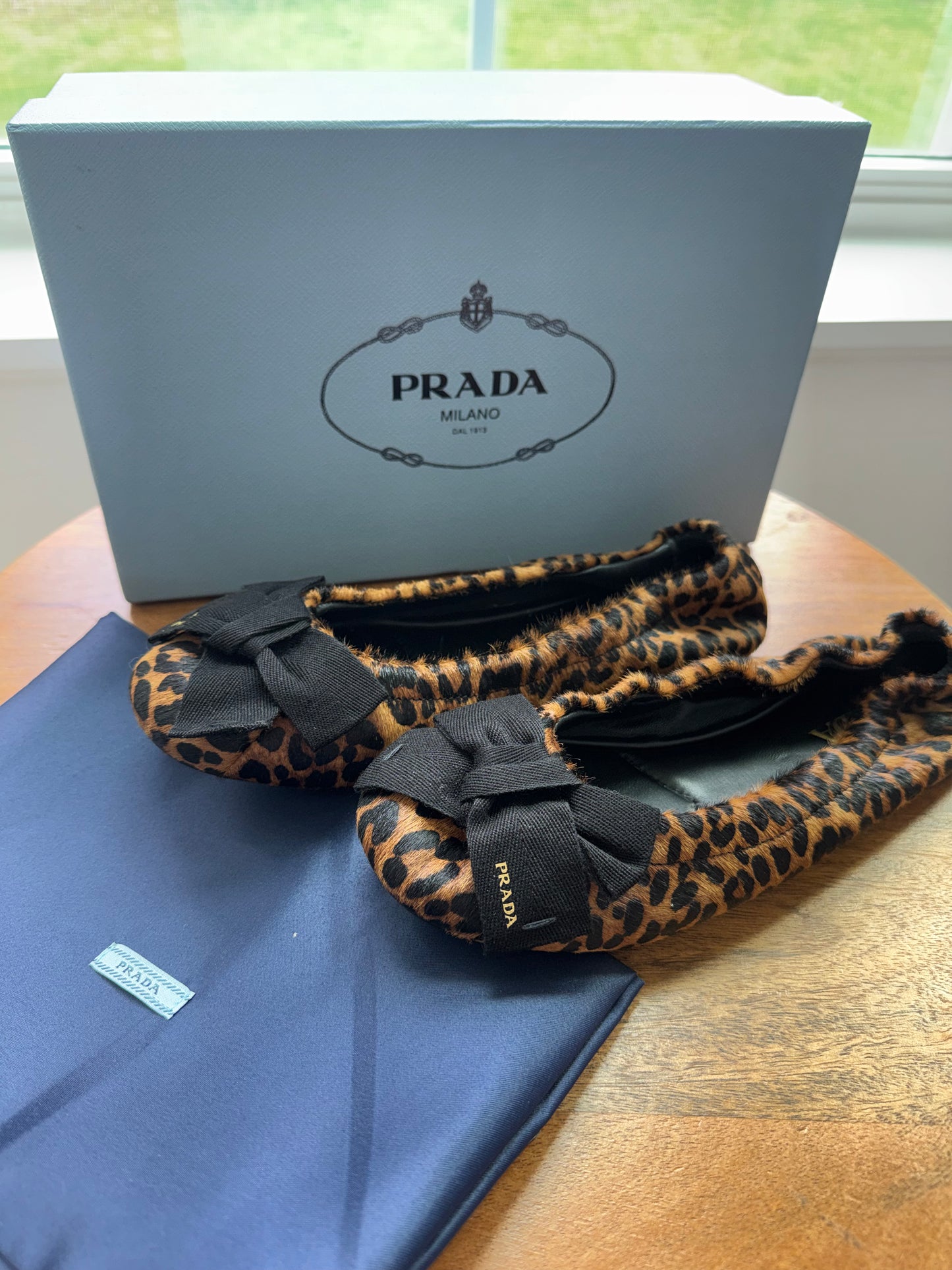 Flats Prada animal print top quality talla 8 con caja y cubre polvo
