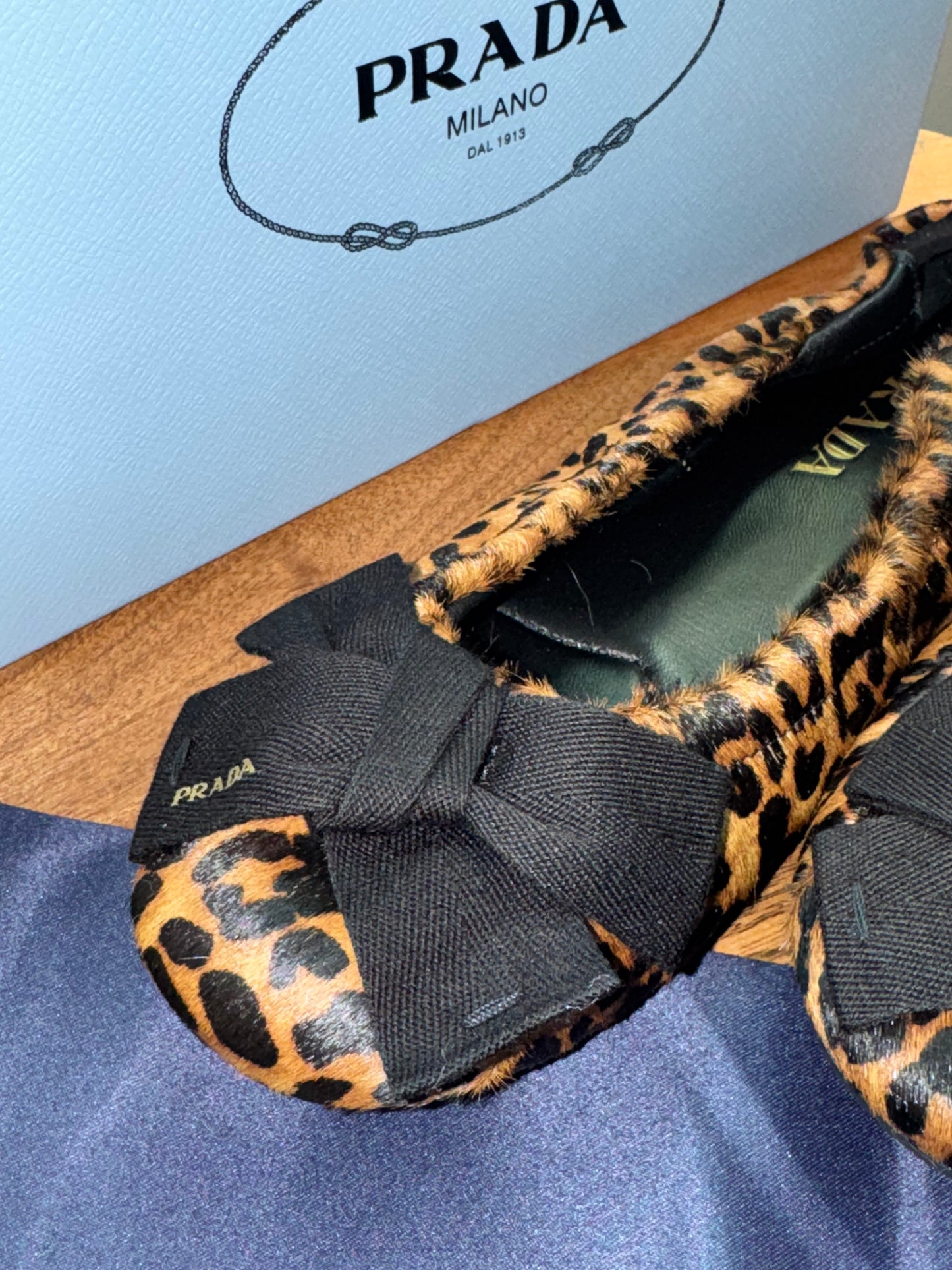 Flats Prada animal print top quality talla 8 con caja y cubre polvo
