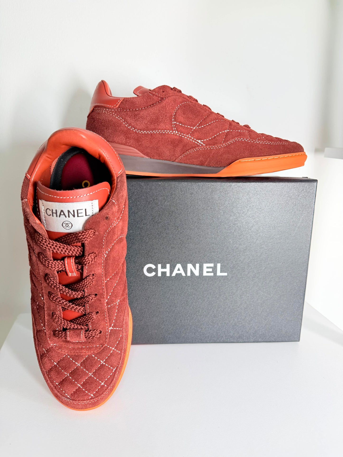Tenis Chanel talla 8 Nuevo’s con caja top quality
