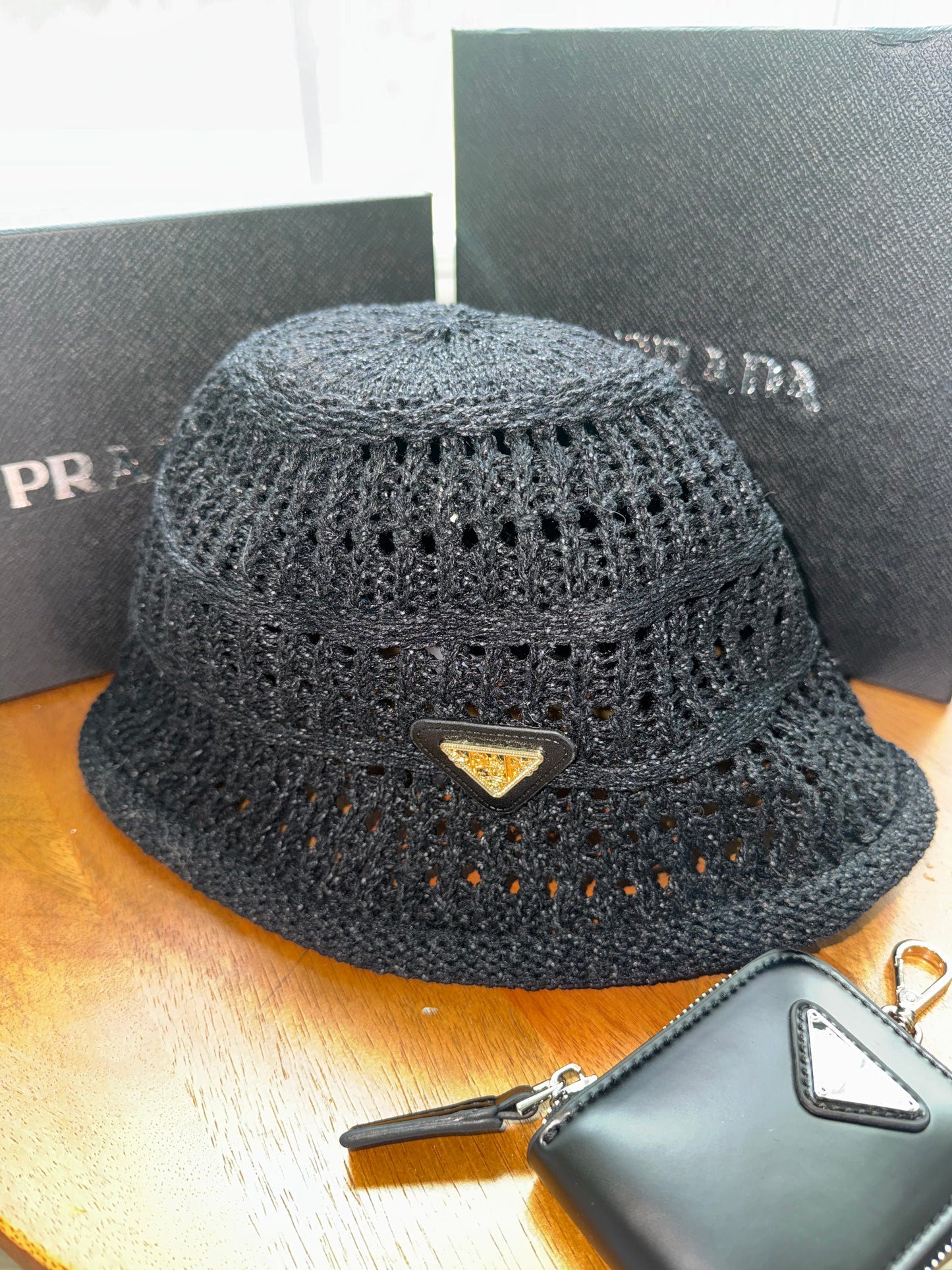Set Prada bolsa y sombrero top quality