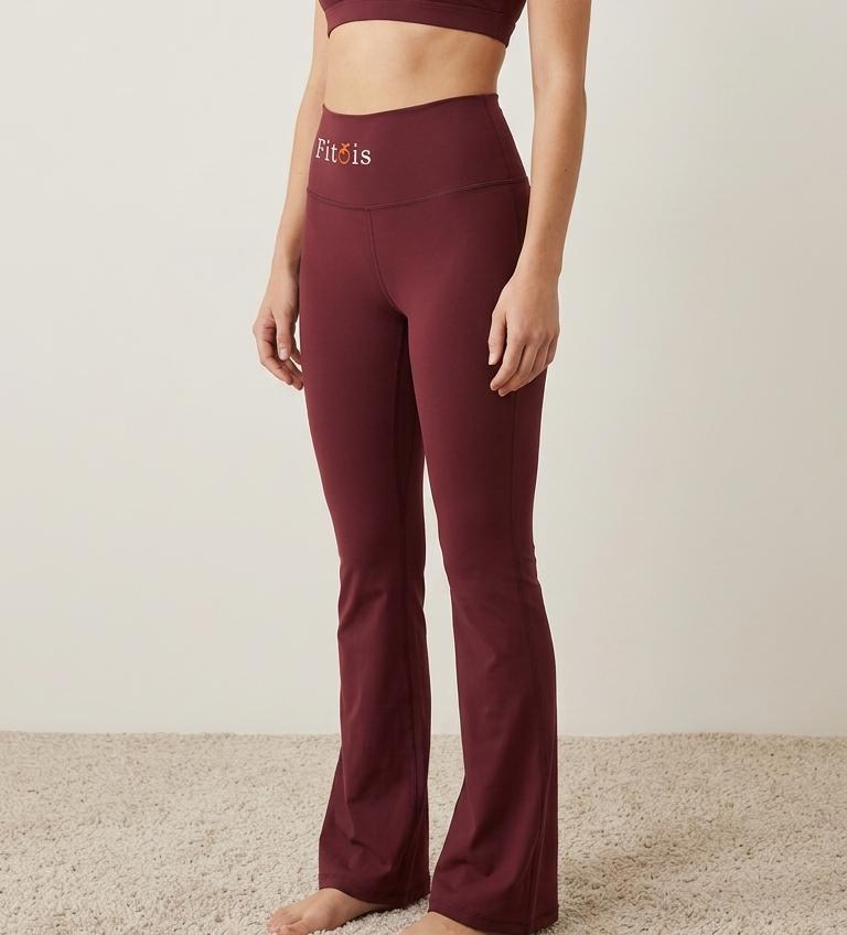 Leggings nuevas small color vino closet sale
