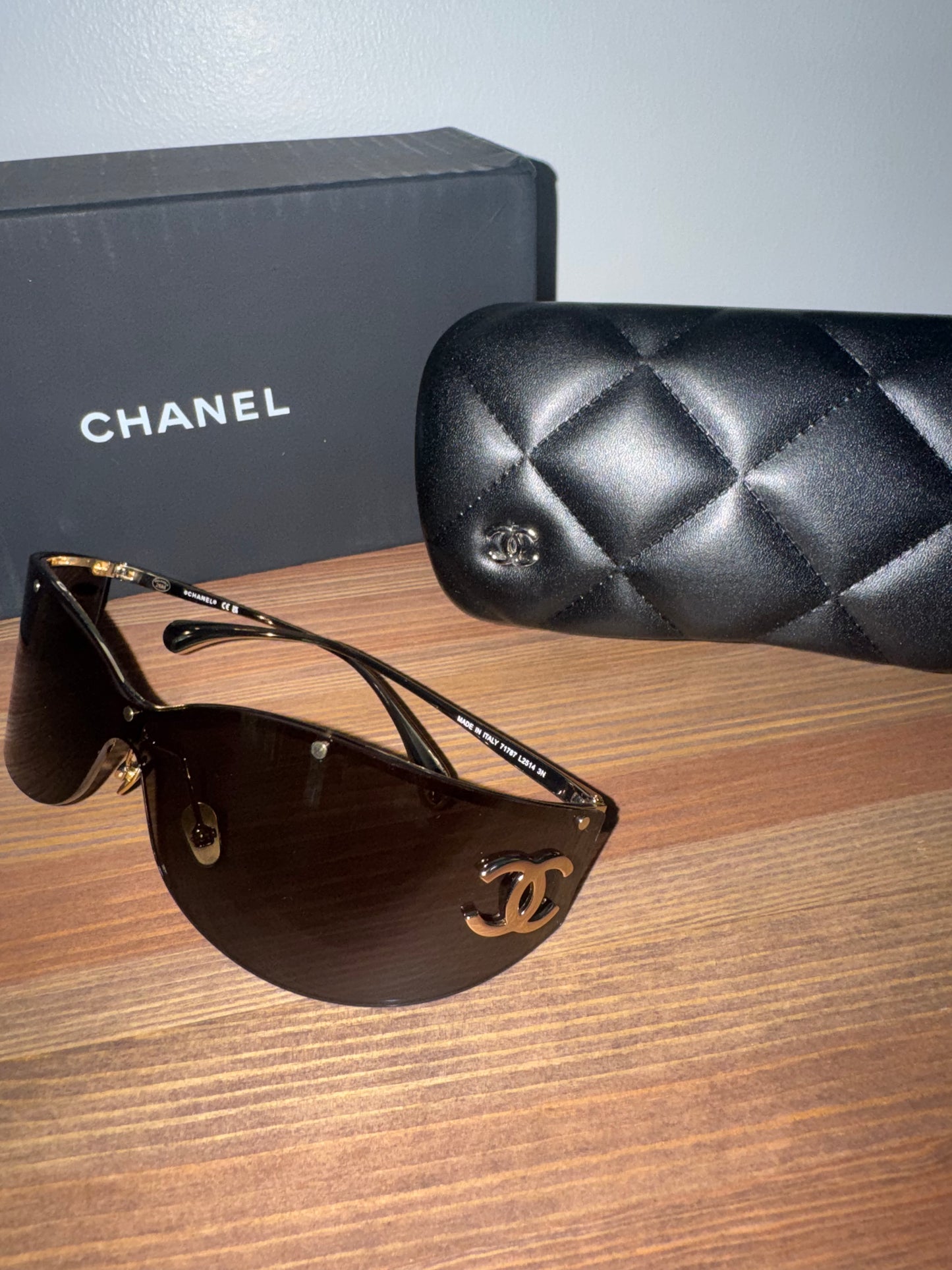 Lentes Chanel nueva temporada top quality con estuche , caja y cubre polvo