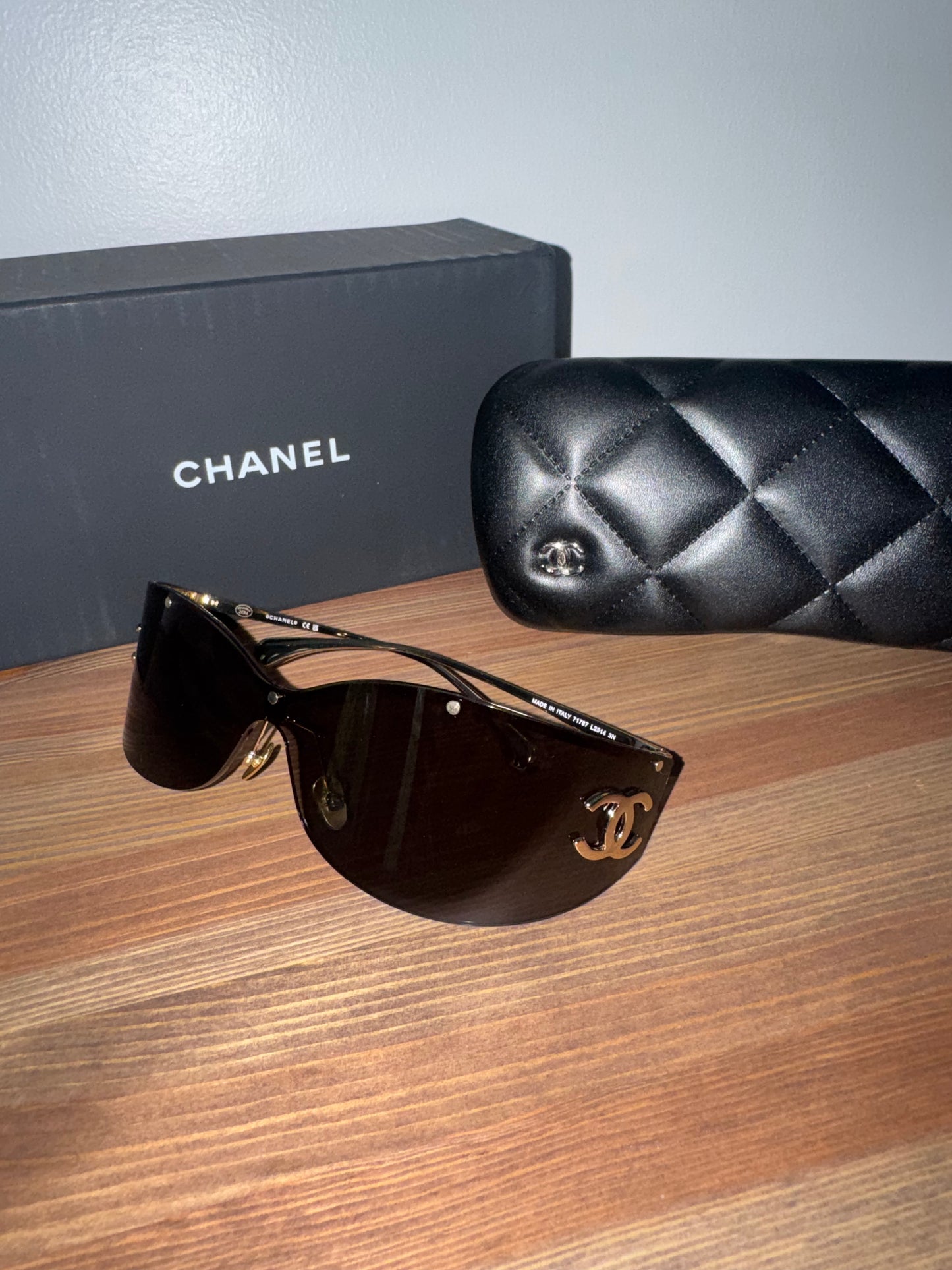 Lentes Chanel nueva temporada top quality con estuche , caja y cubre polvo