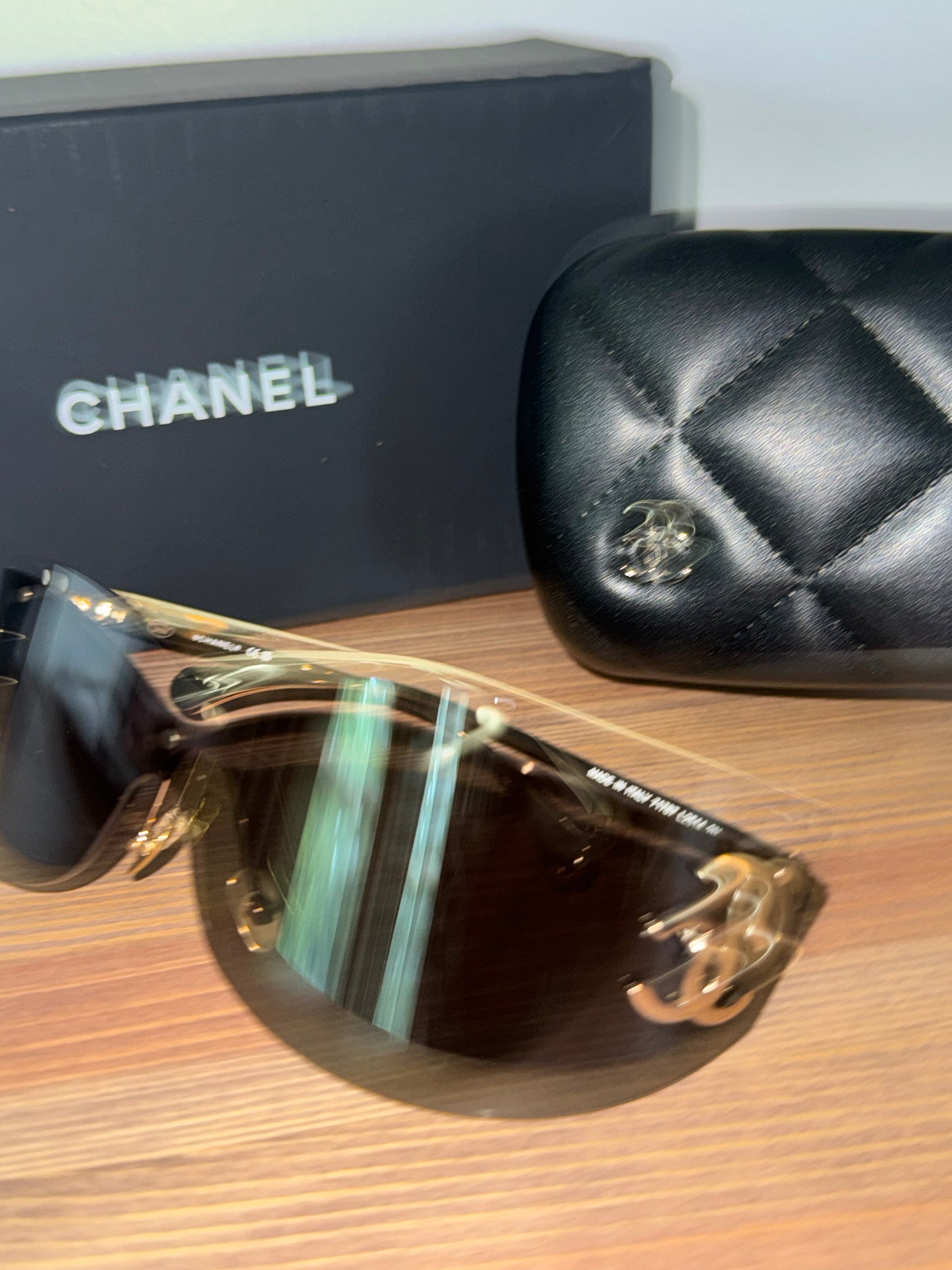 Lentes Chanel nueva temporada top quality con estuche , caja y cubre polvo