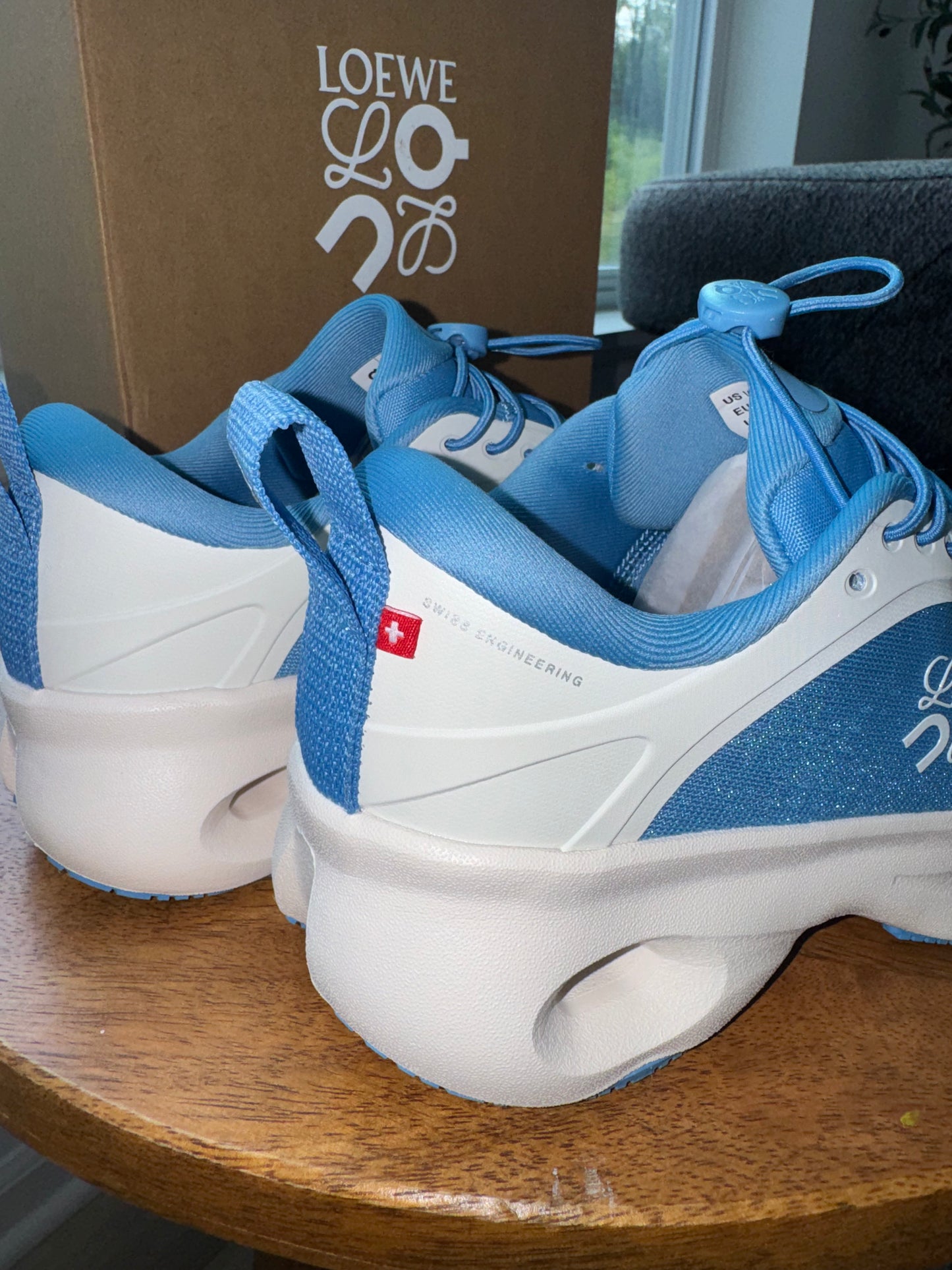 Tenis Loewe cloud size 8 nueva temporada