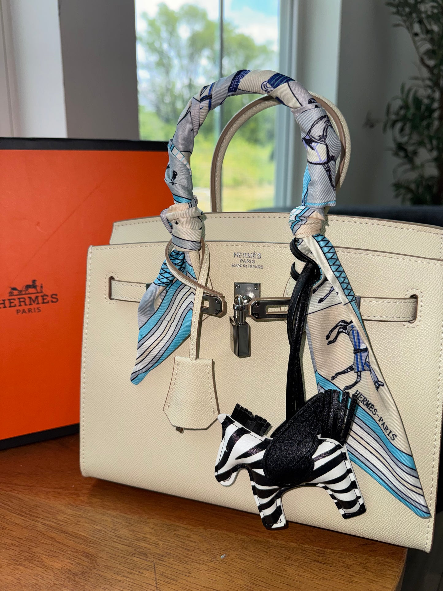 Birkin beige top quality con accesorios , candado , cubre polvo y caja