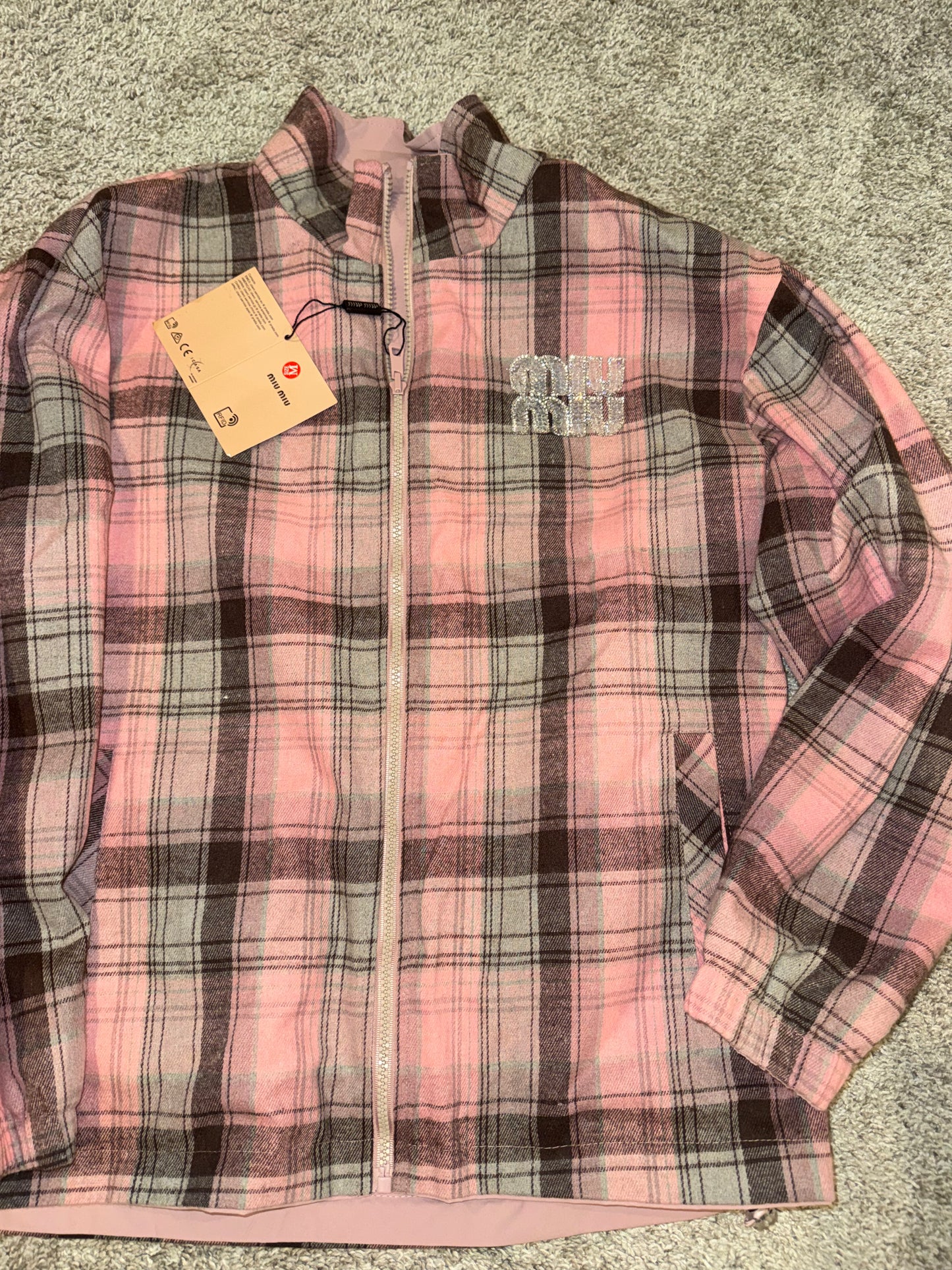 Chamarra Miu Miu mediana top quality
