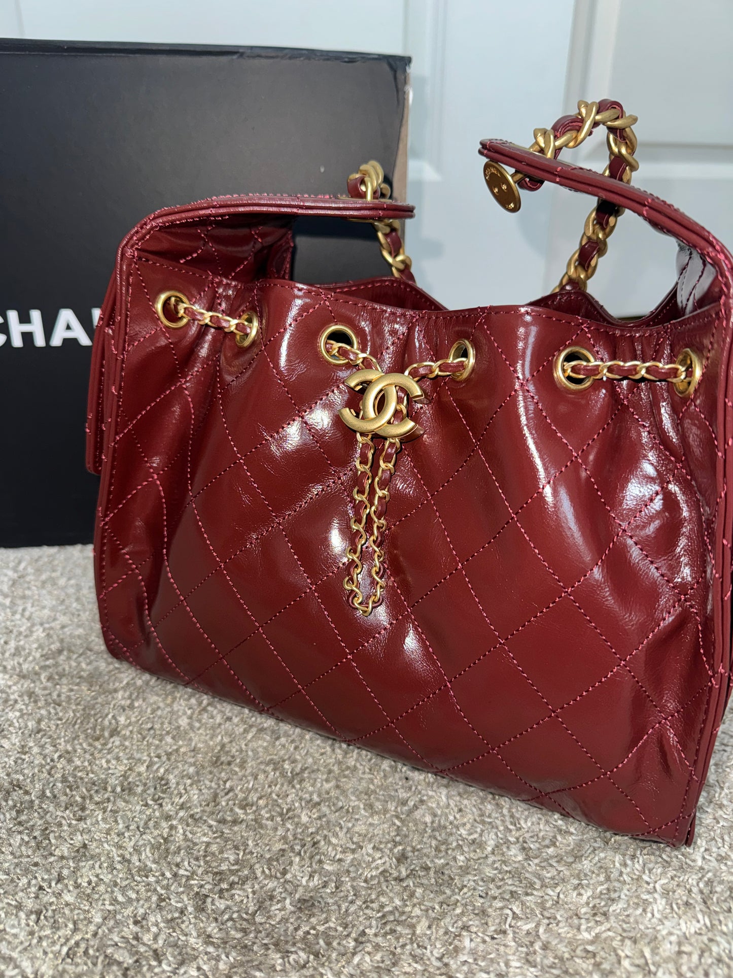 Chanel 25 nueva con caja color vino top quality