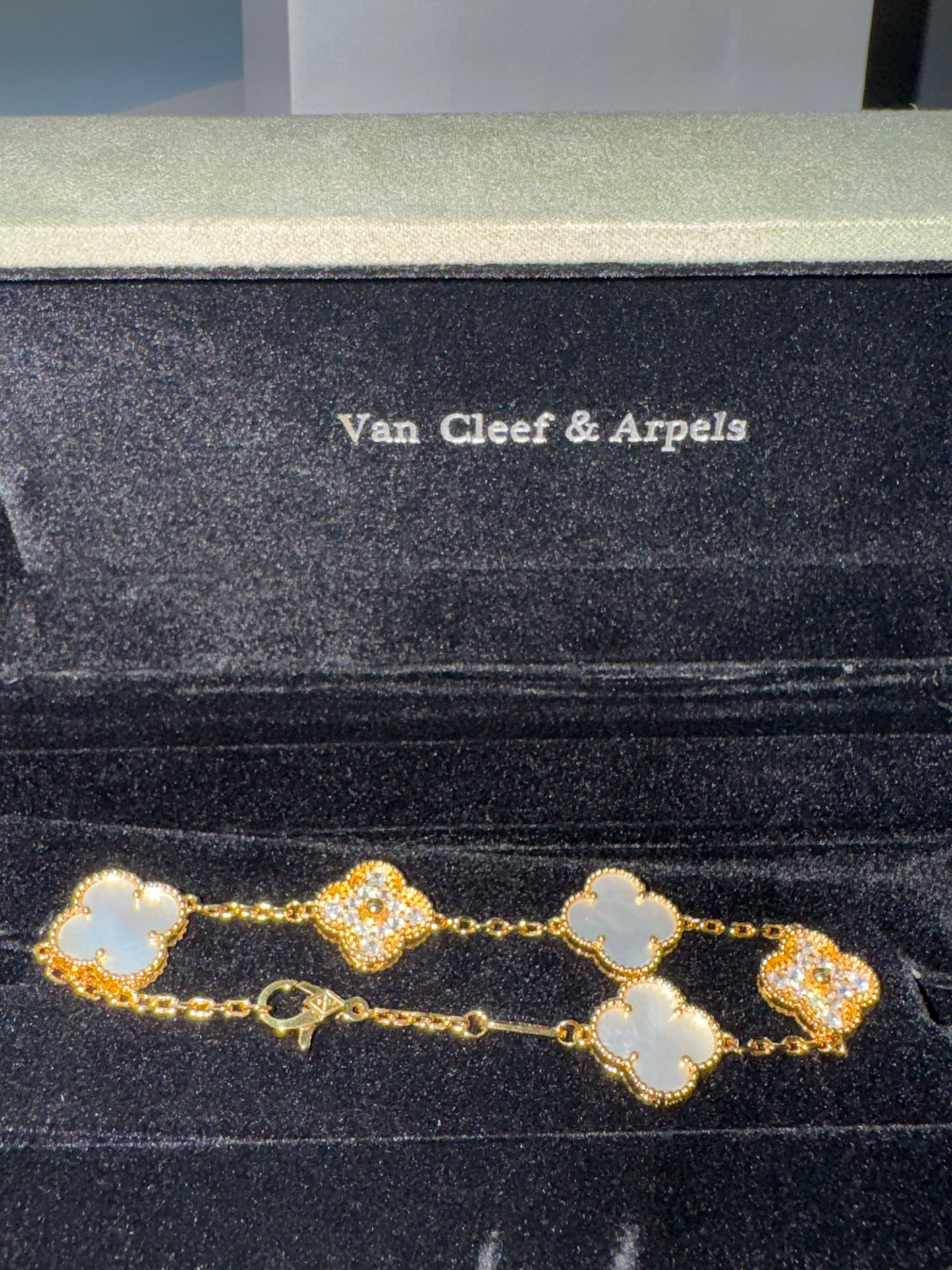 Set van cleef Pulsera y collar top quality con caja y estuche