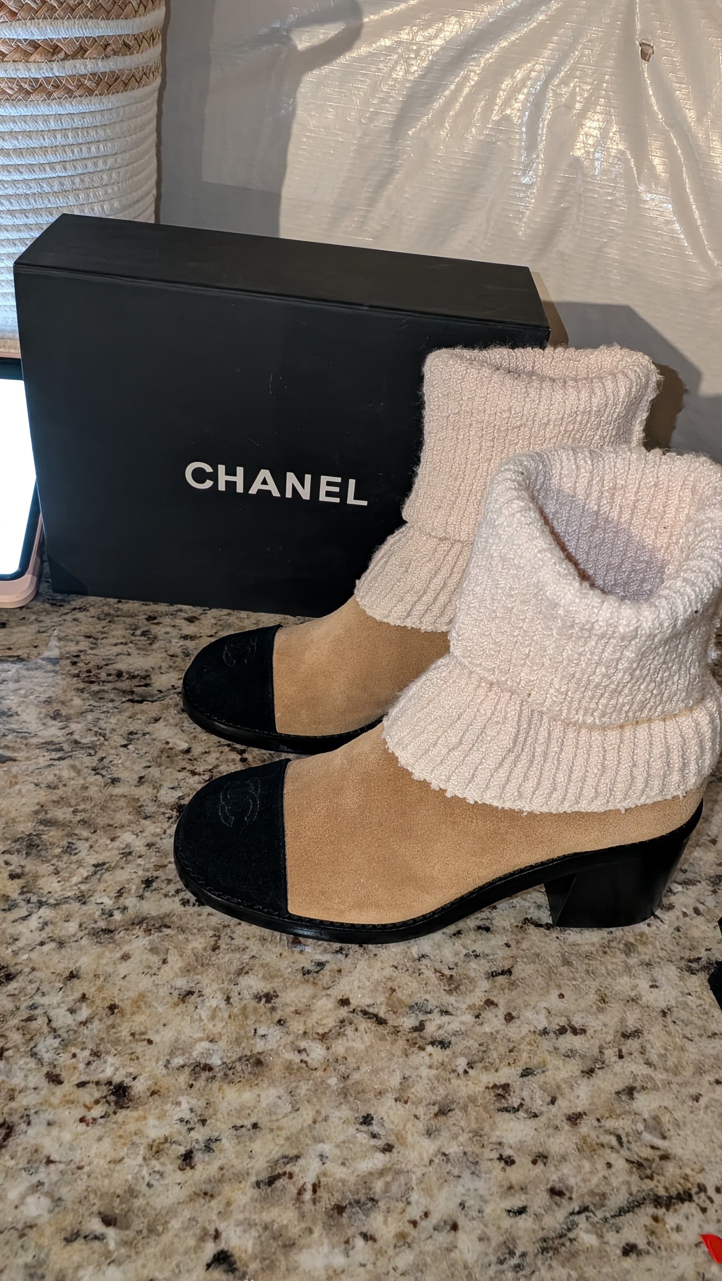 Botas Chanel cortitas talla 8