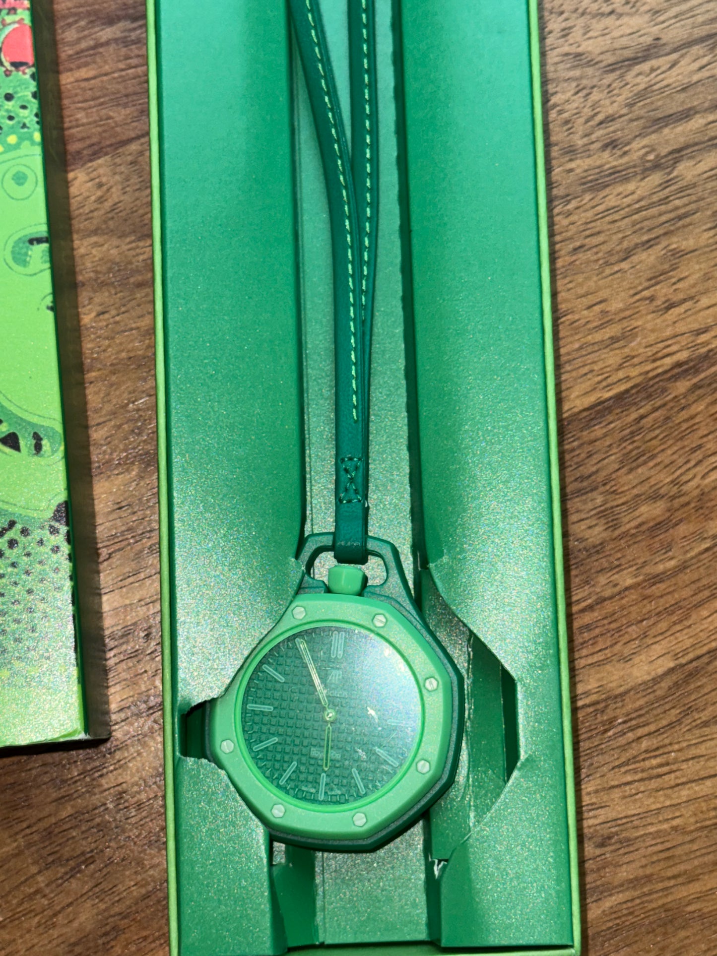Reloj swatch verde royal pop
