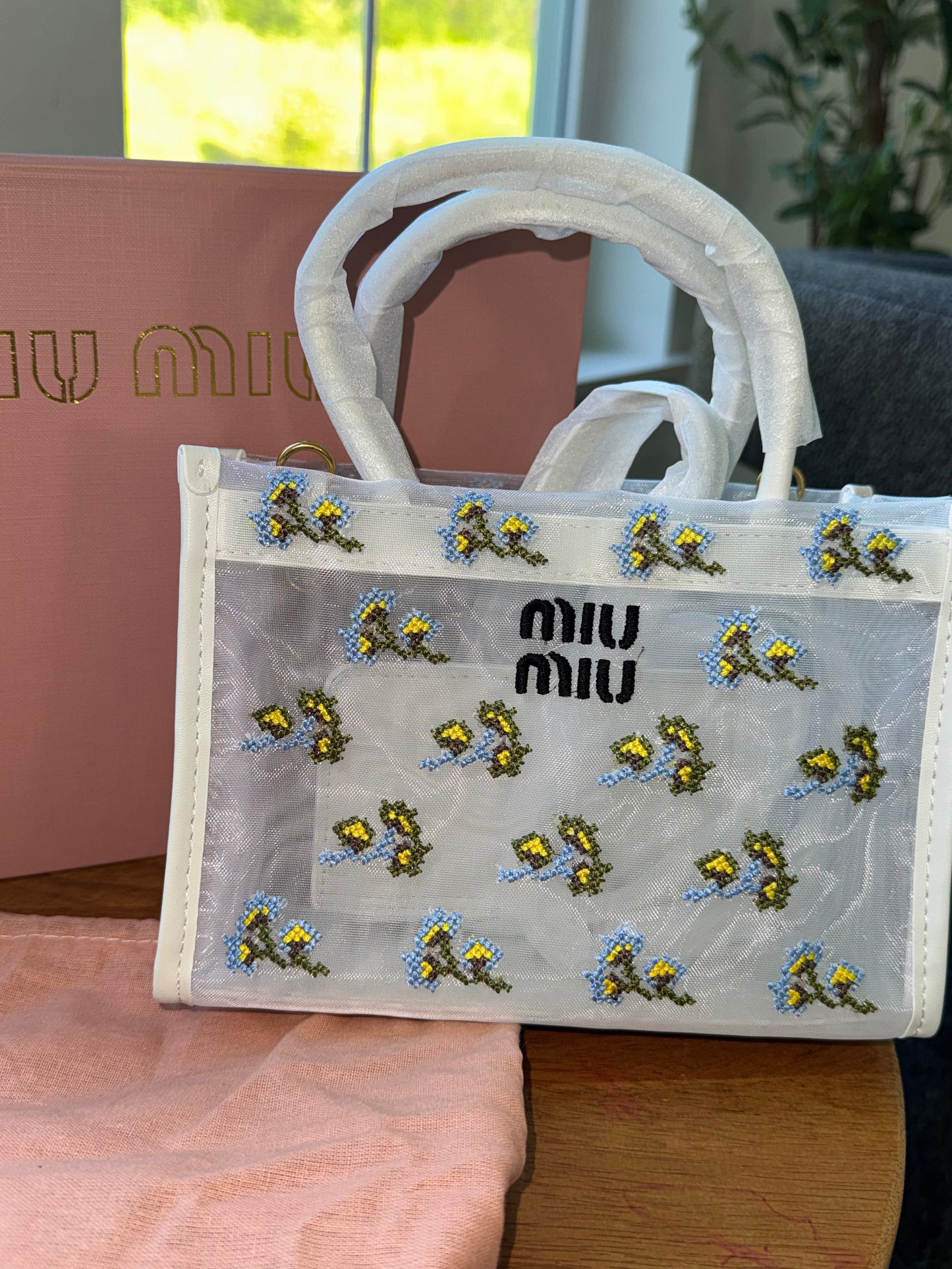 Bolsa verano Miu Miu nueva temporada