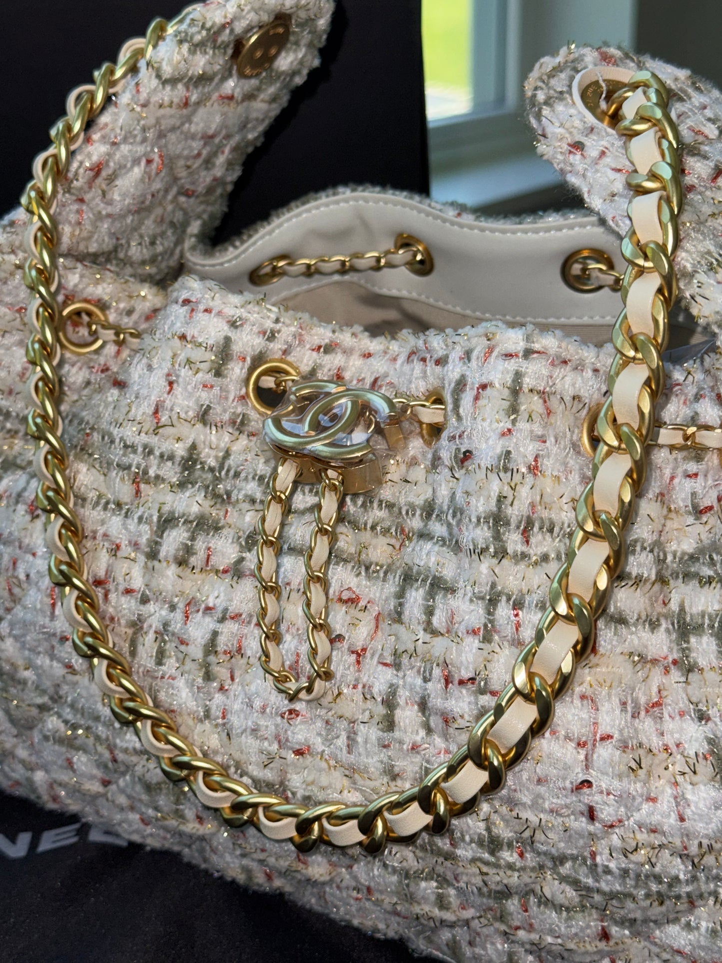Bolsa Chanel 25 top quality beige con caja y cubre polvo