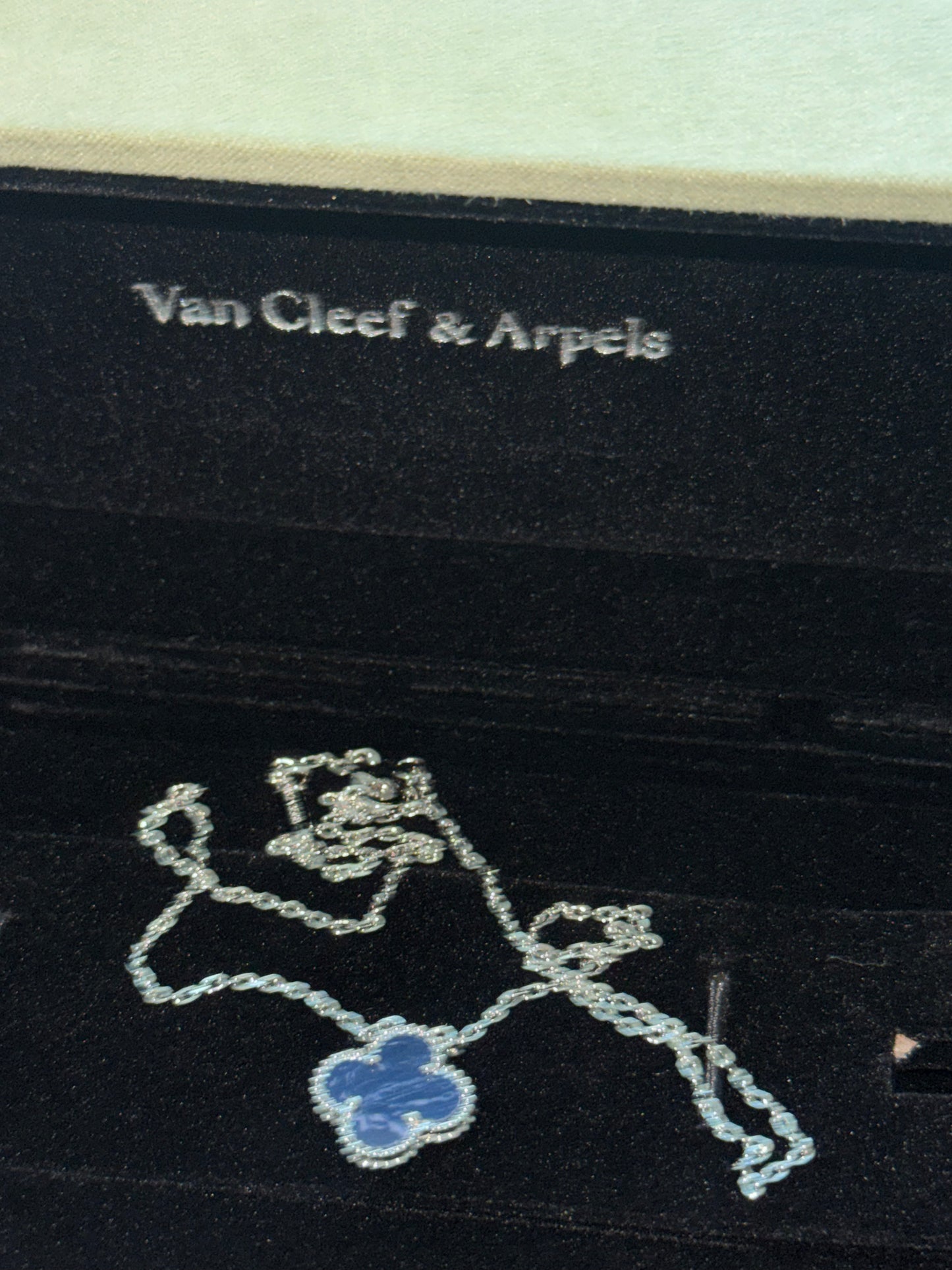 Set van cleef ( aretes, collar , Pulsera ) top quality con caja y bolsa