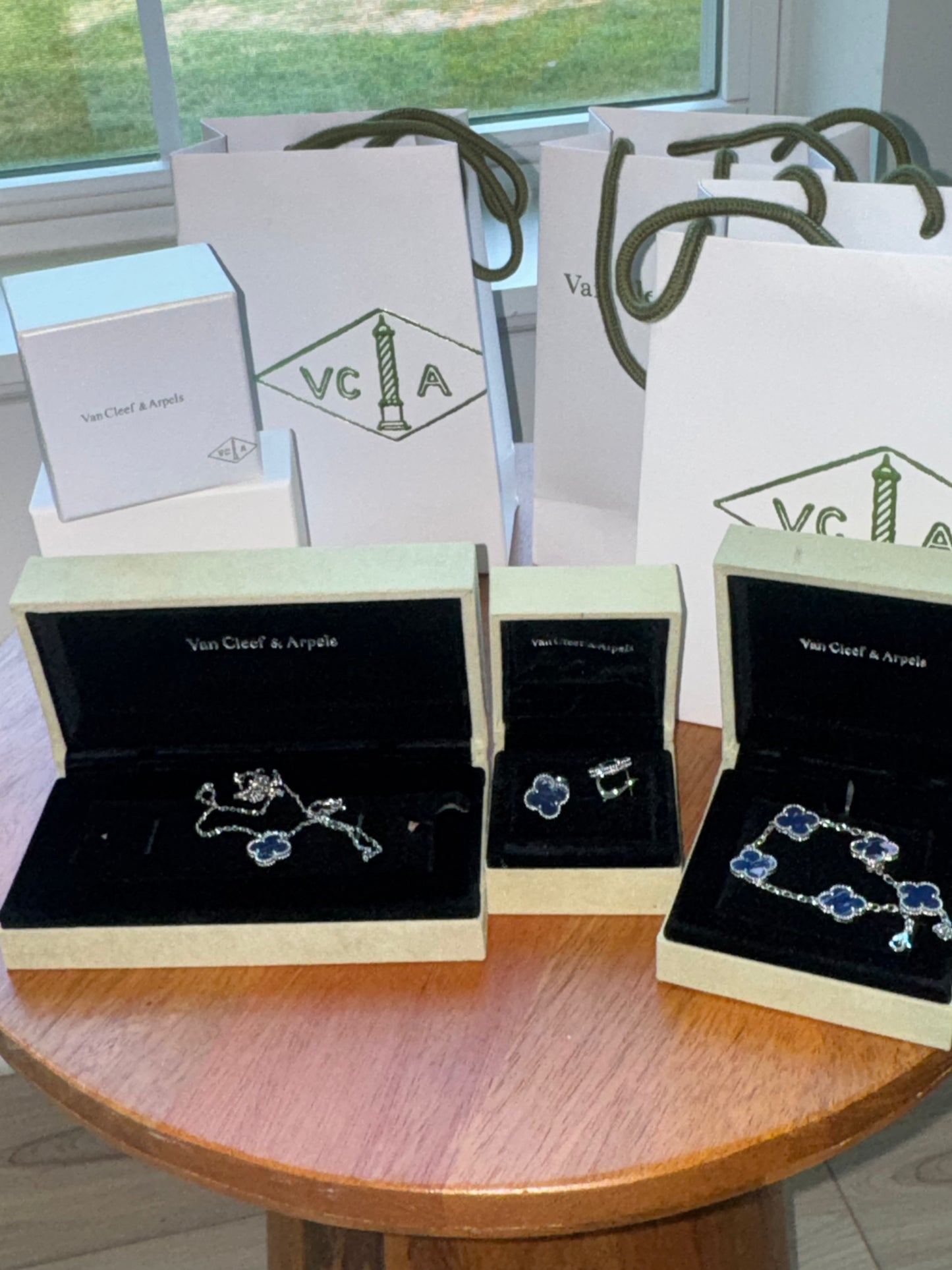 Set van cleef ( aretes, collar , Pulsera ) top quality con caja y bolsa