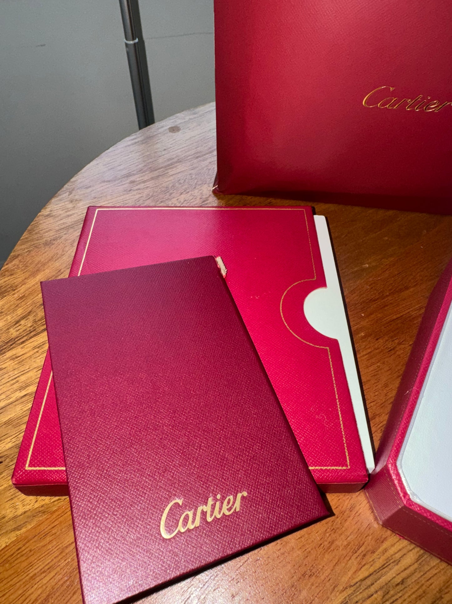 Reloj Cartier top quality con estuche y caja