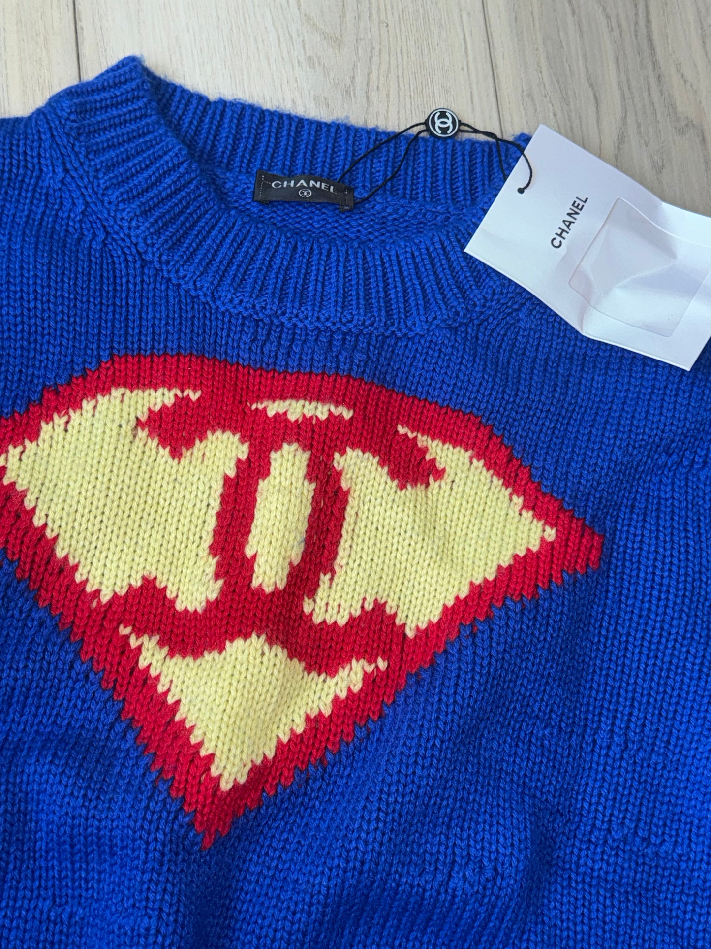 Sueter Chanel Superman talla small top quality