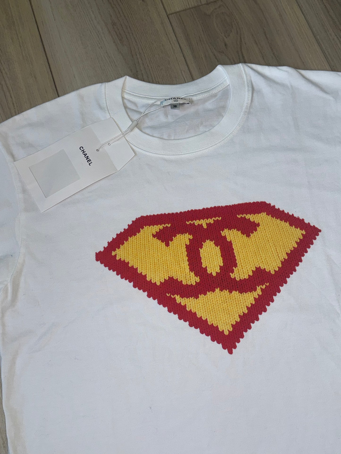 Playera Chanel mediana super man top quality