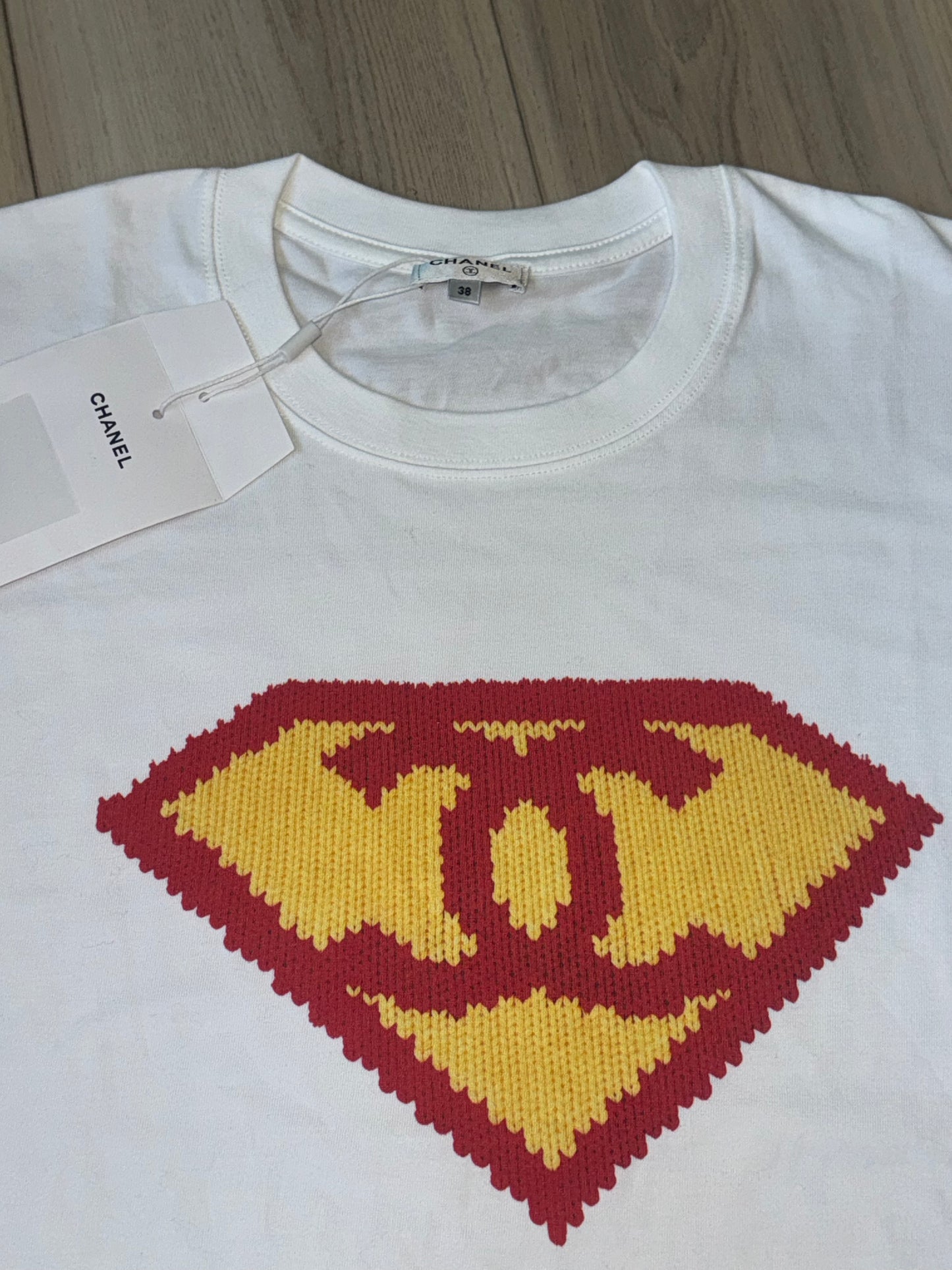Playera Chanel mediana super man top quality