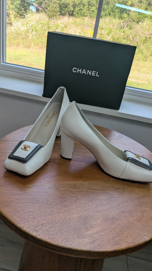 Tacones Chanel nuevos talla 9