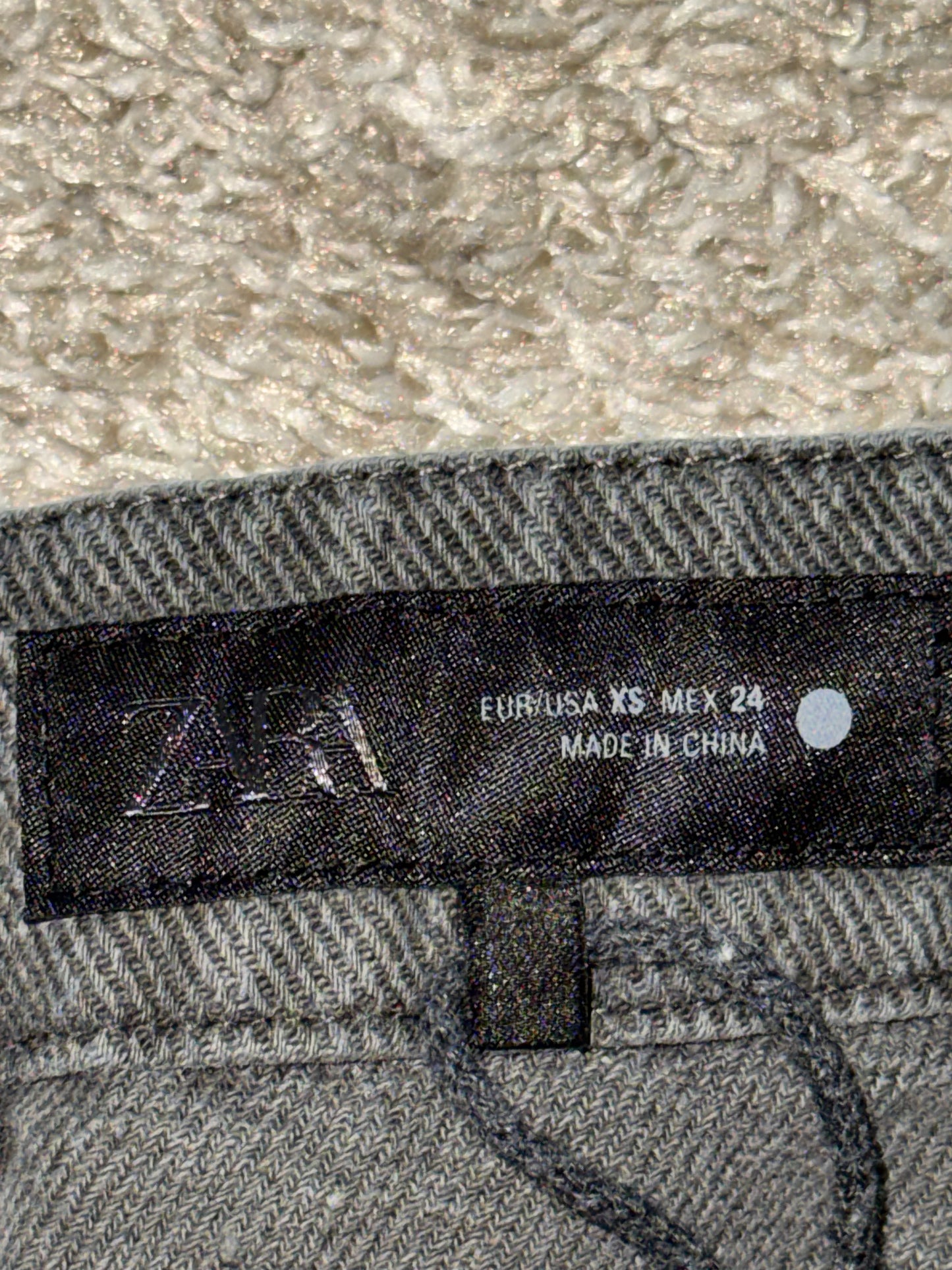 Closet  sale pantalón Zara XS super baggy