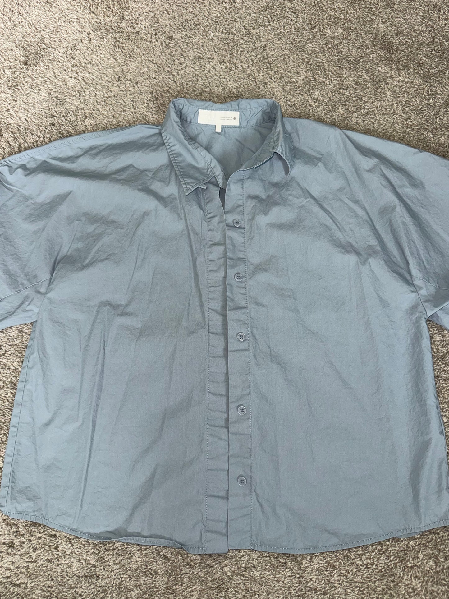 Closet sale Camisa ZARA XS pero viene super oversized