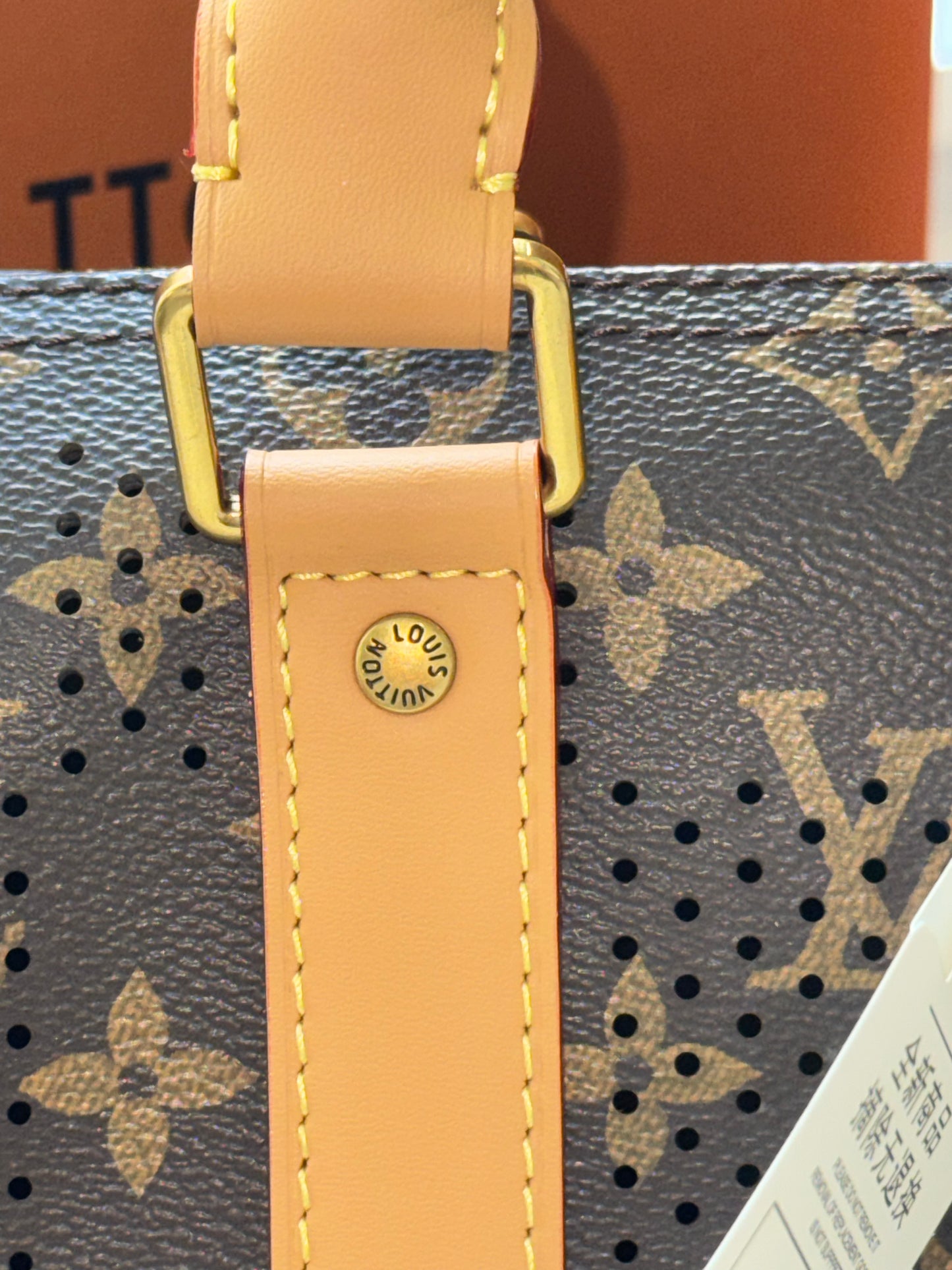 Bolsa Louis Vuitton edición limitada con accesorios top quality esta calidad es super top