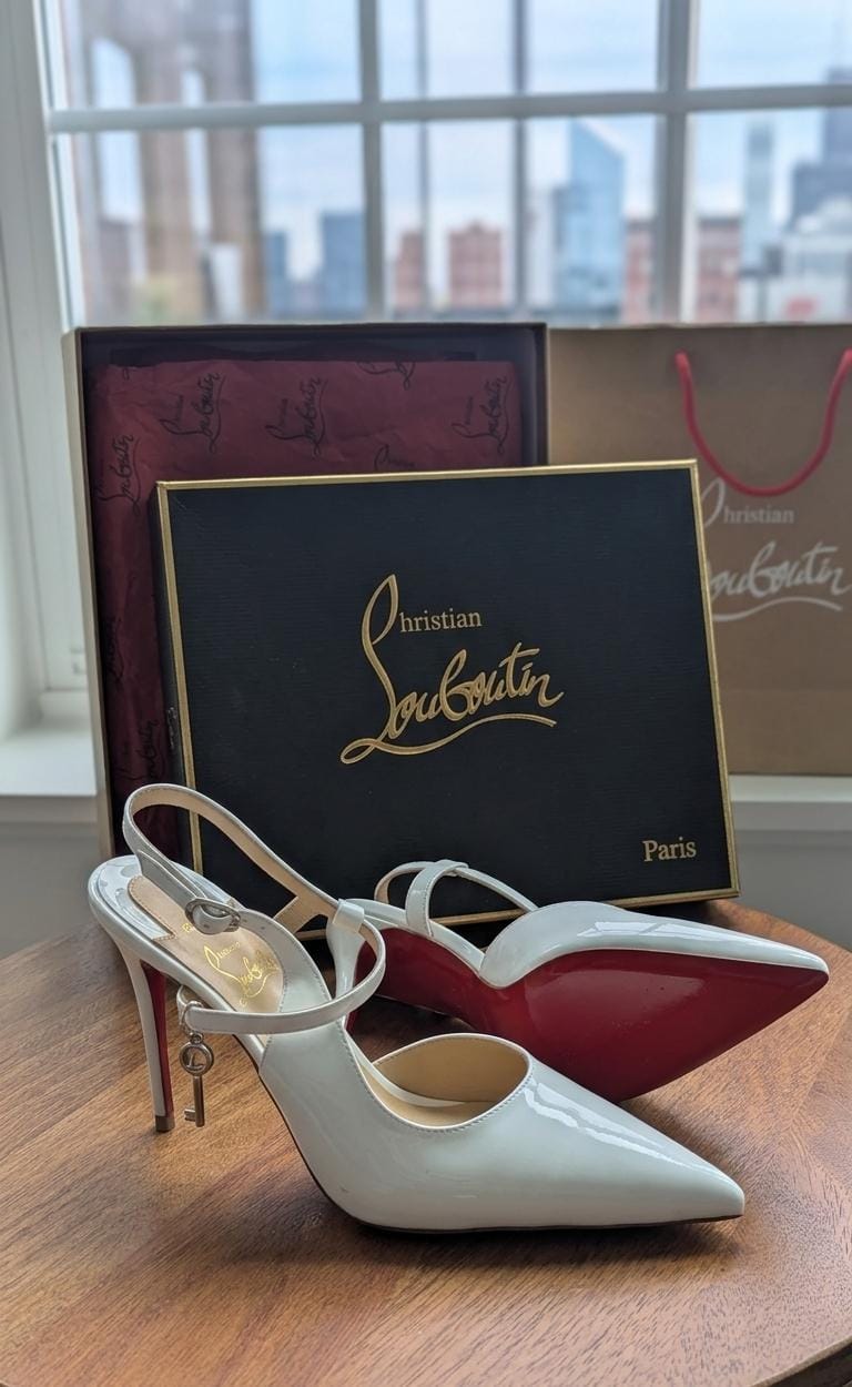 Tacones louboutin talla 8 Nuevo’s con caja top quality
