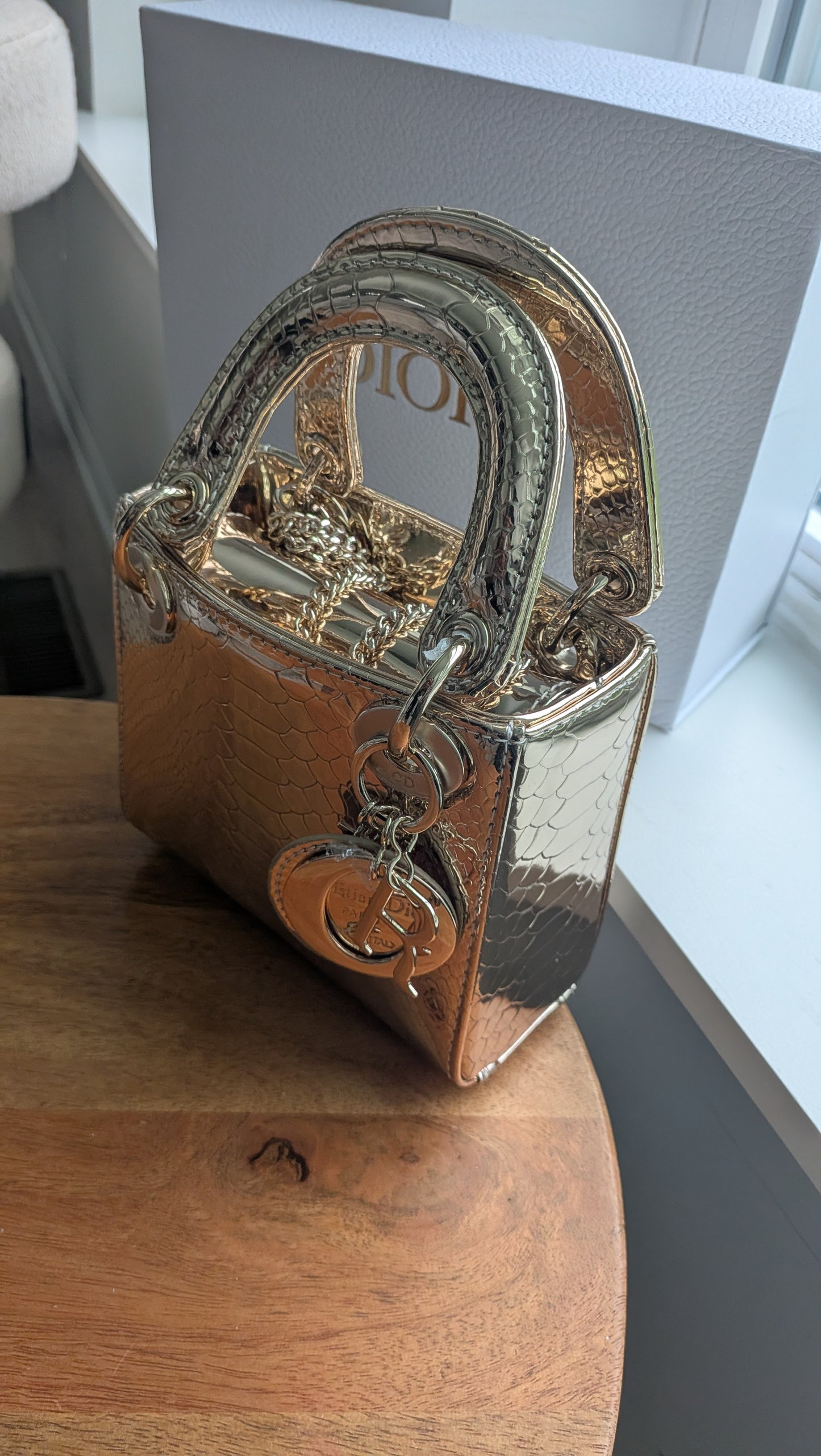 Bolsa Dior dorada nueva top quality