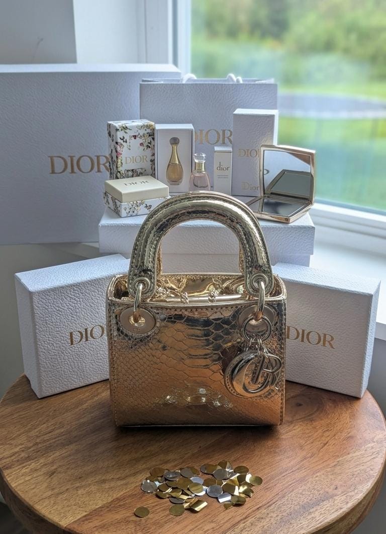 Bolsa Dior dorada nueva top quality