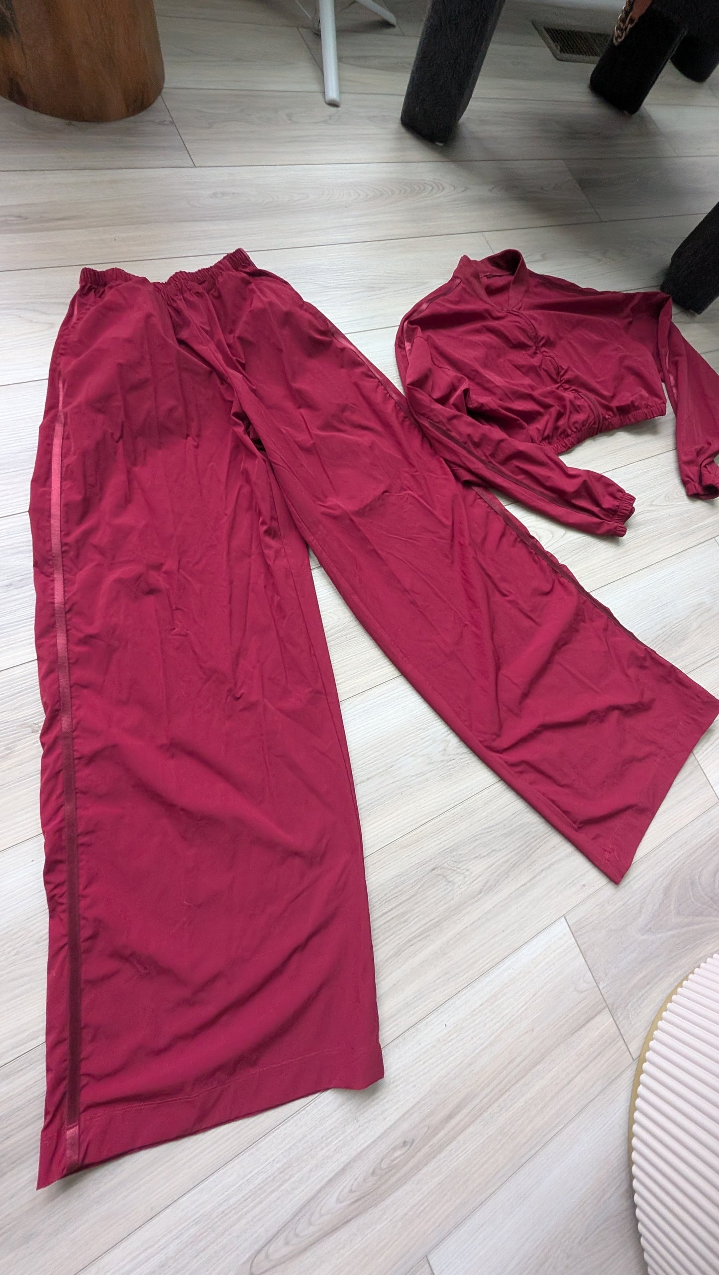 Closet sale small set color vino