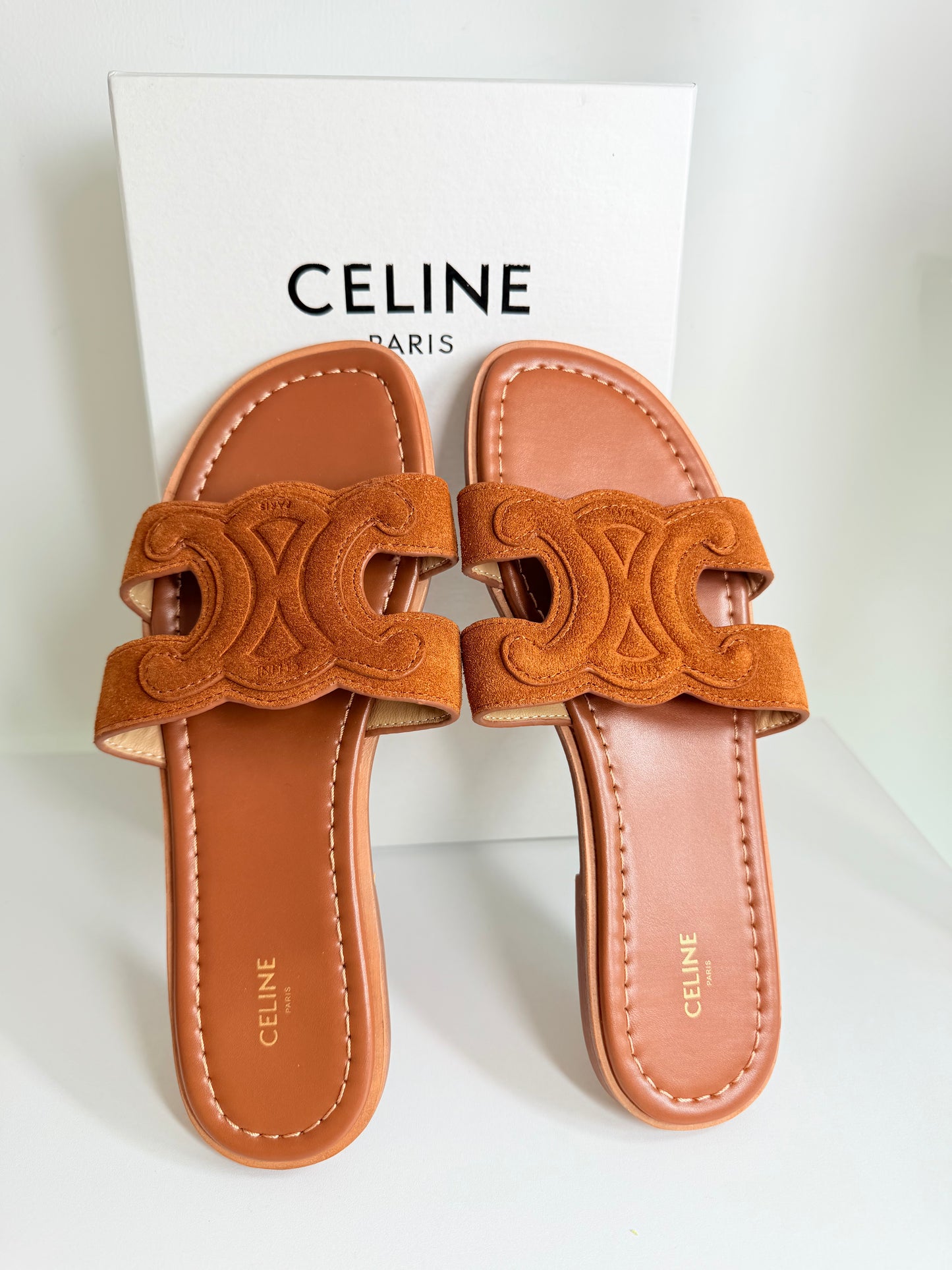 Sandalias Celine talla 8 nuevas con caja