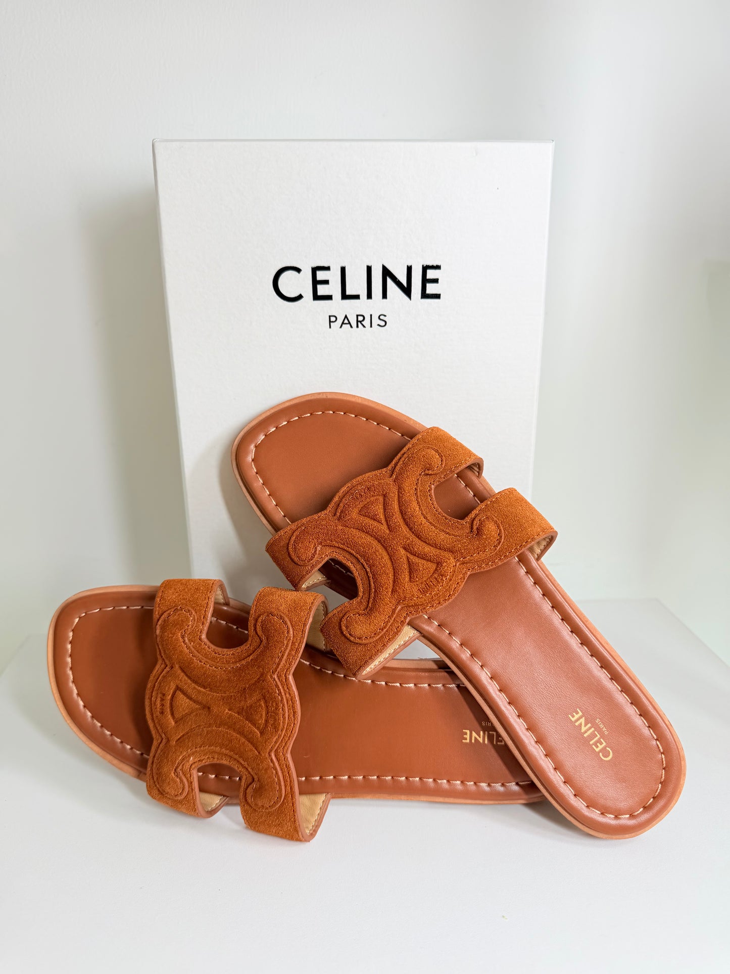 Sandalias Celine talla 8 nuevas con caja