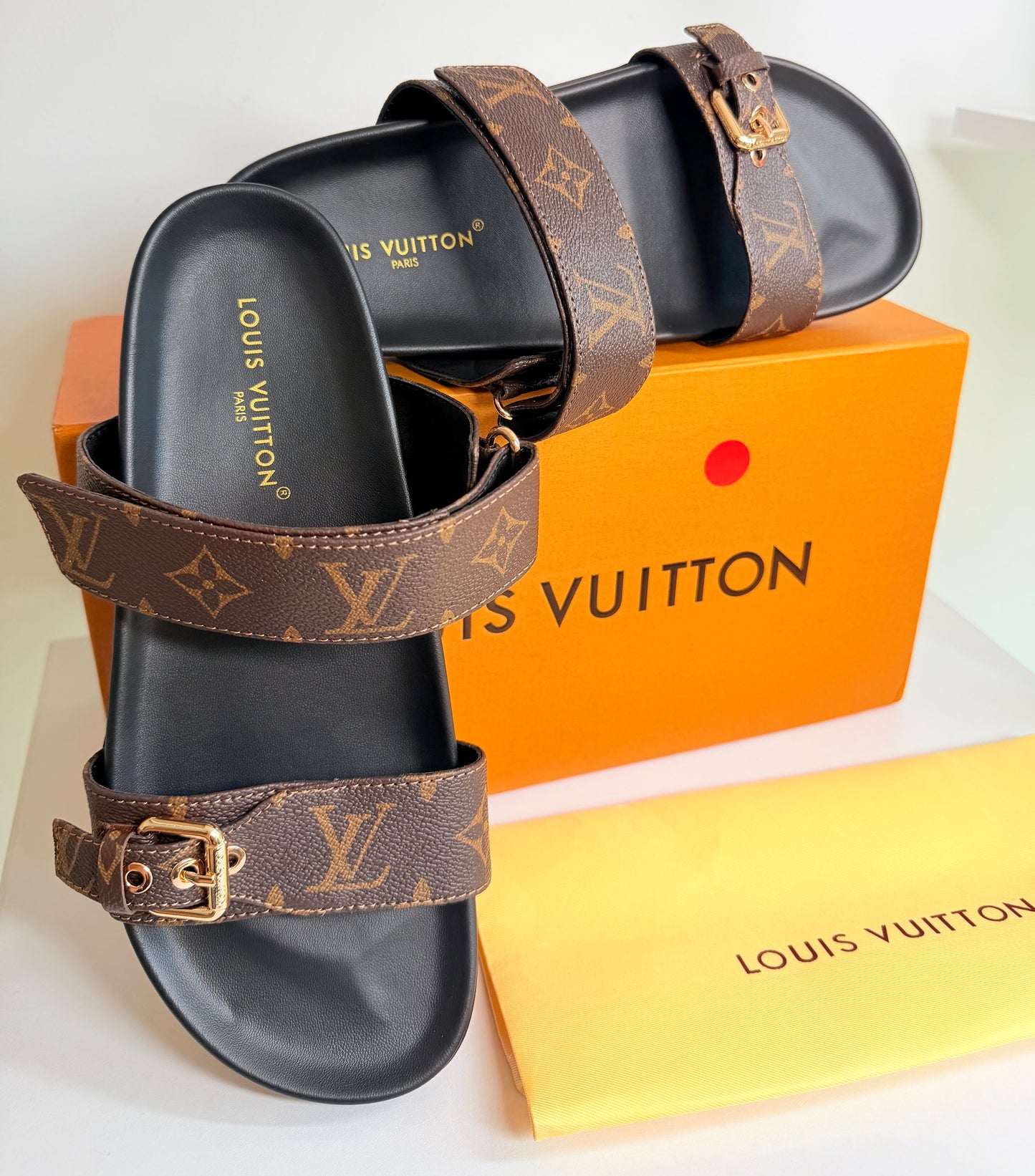 Sandalias Louis Vuitton talla 8 top quality