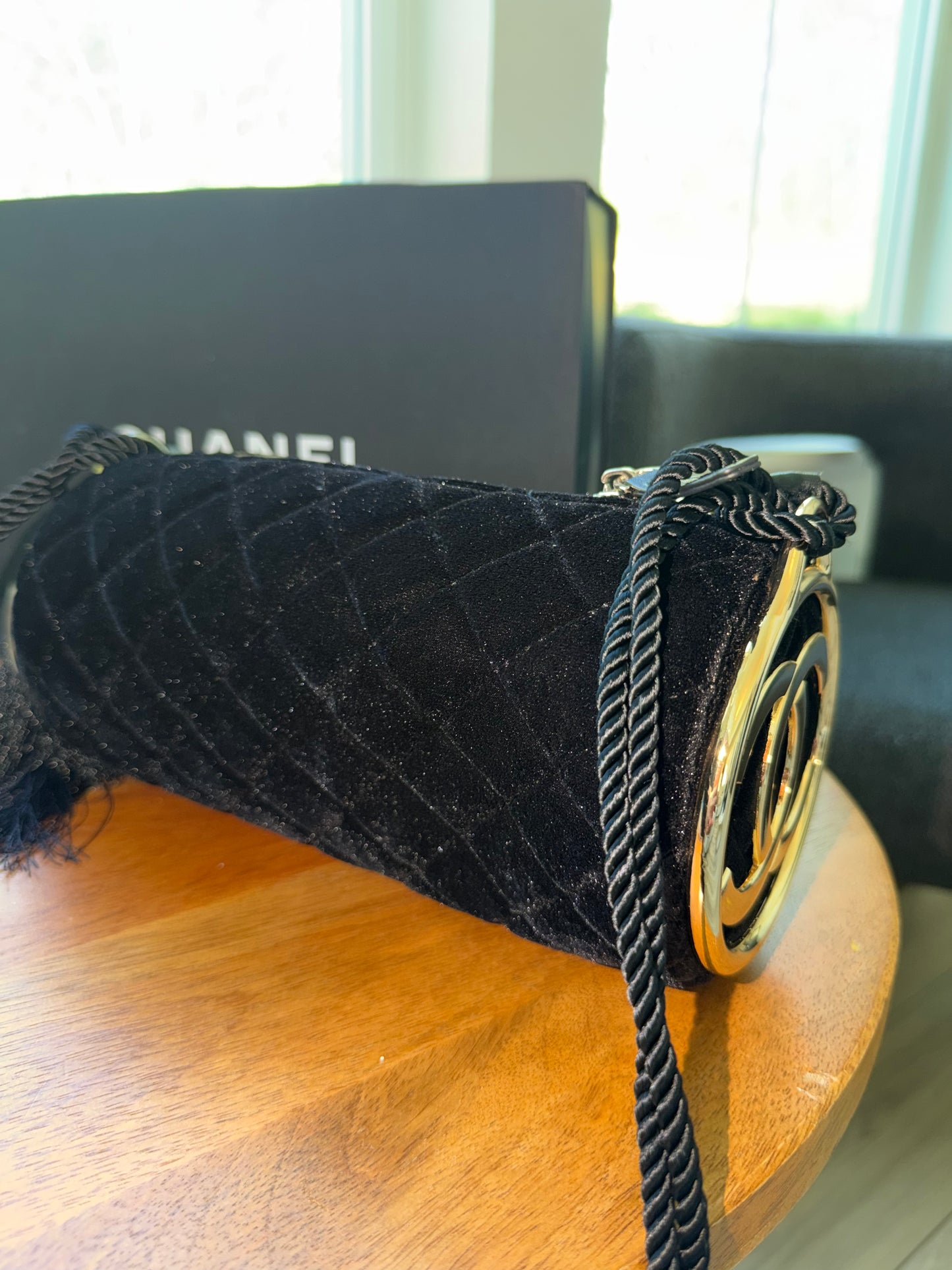 Bolsa Chanel negra terciopelo top quality