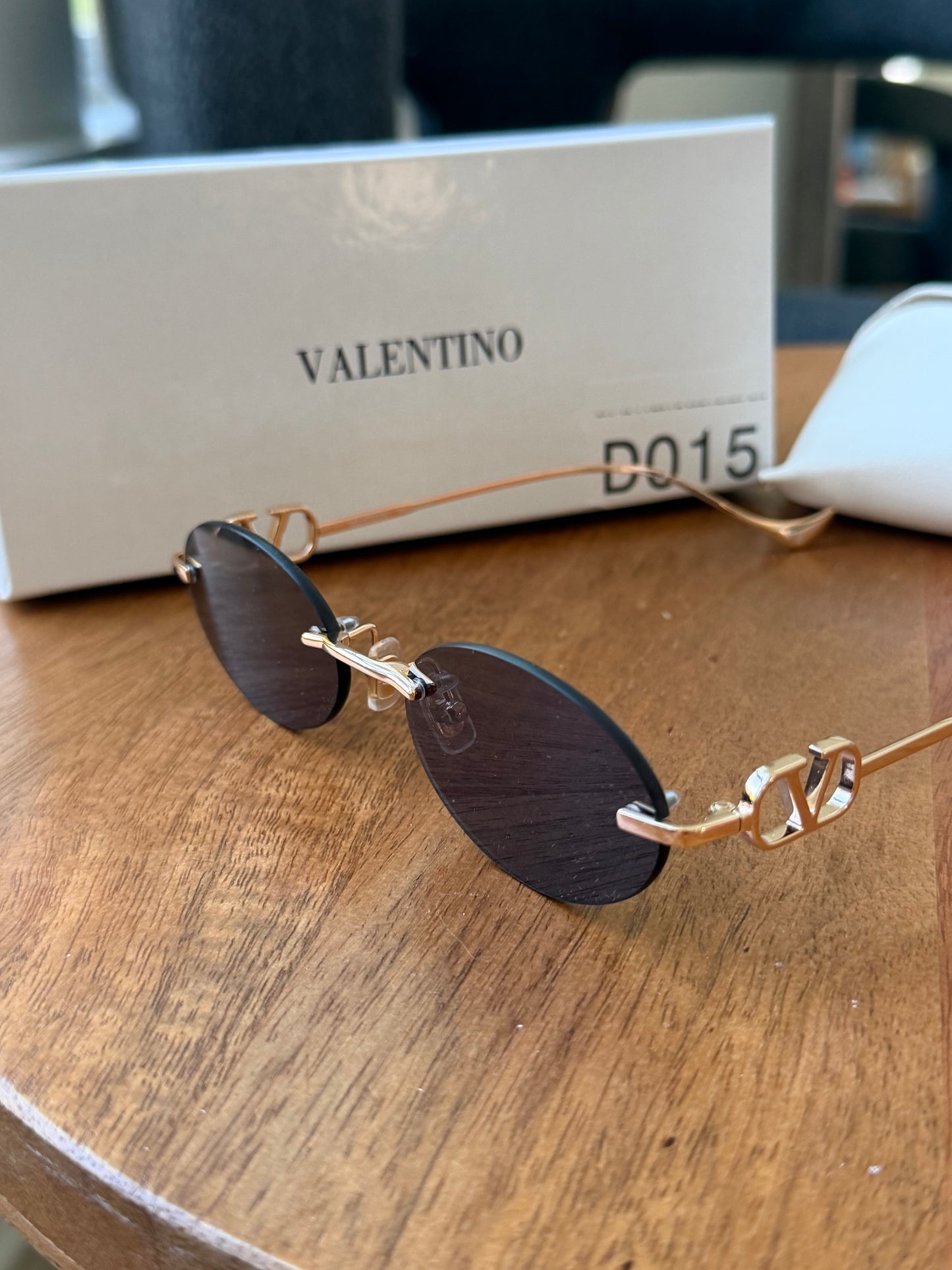 Lentes Valentino top quality con caja y estuche