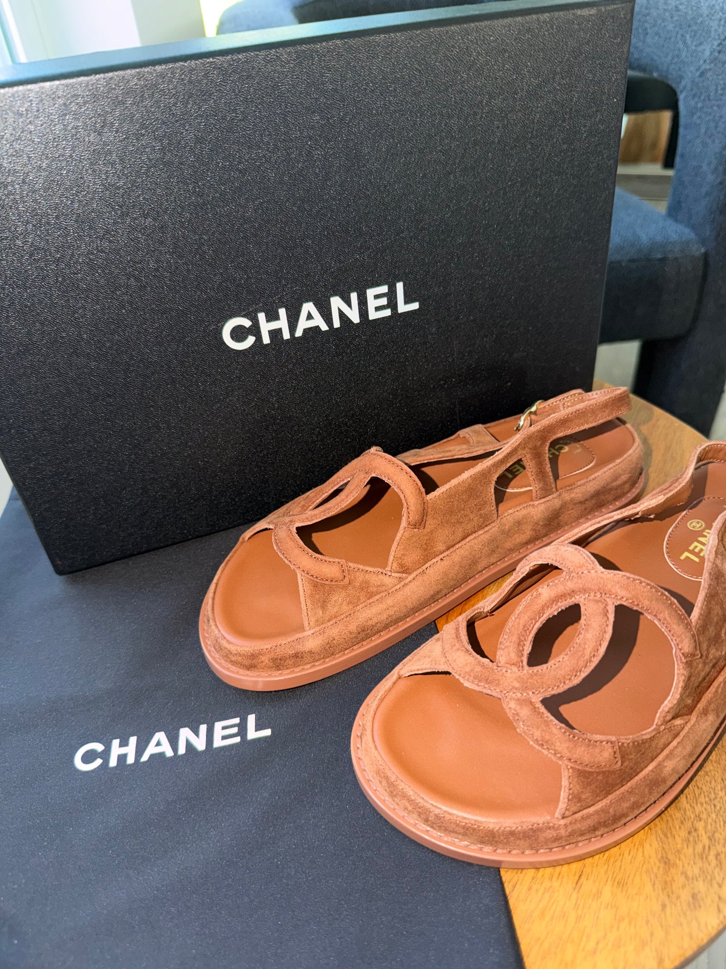Sandalias Chanel talla 8 nueva temporada
