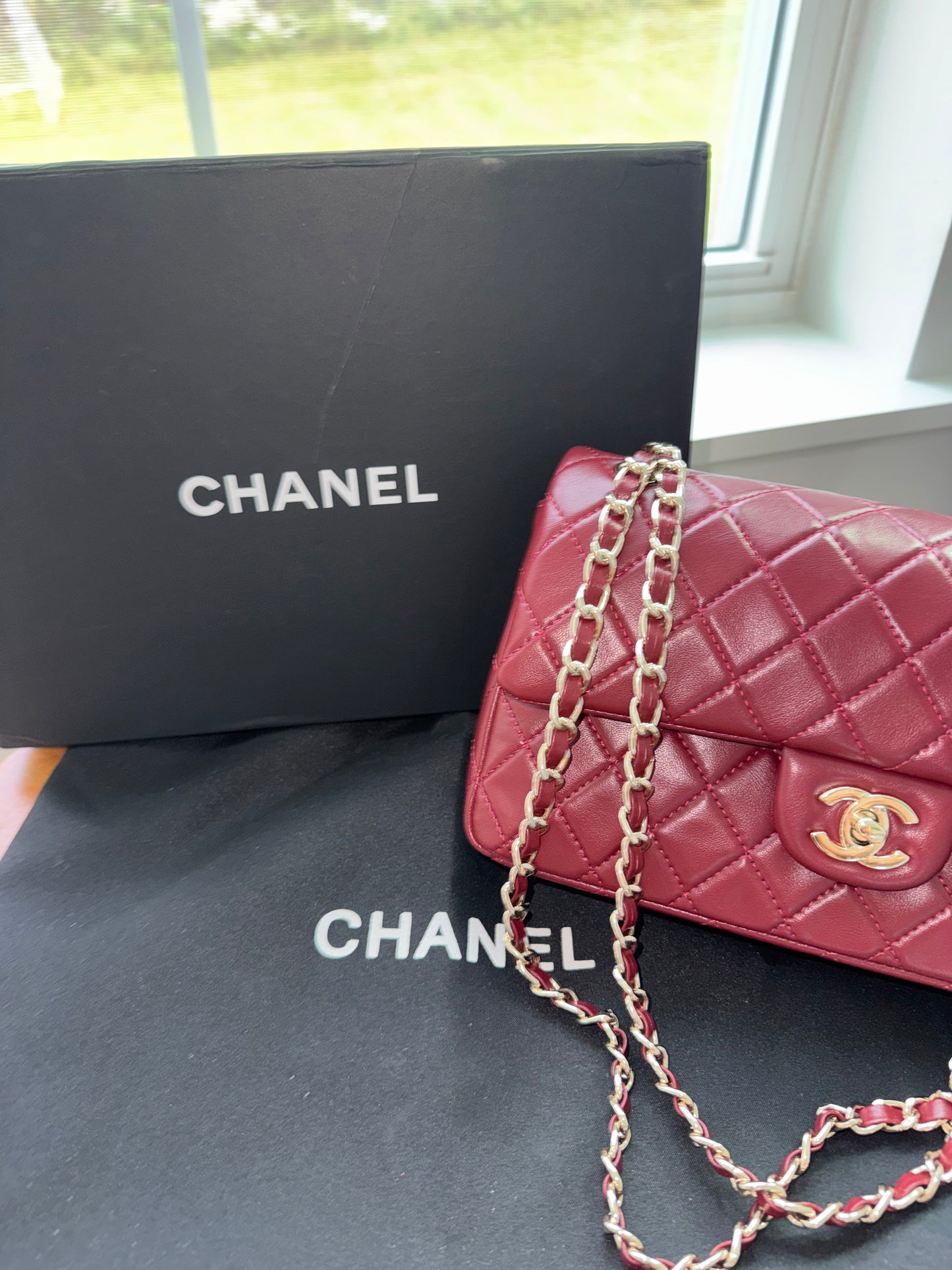 Bolsa Chanel tinta nueva temporada  con caja y cubre polvo