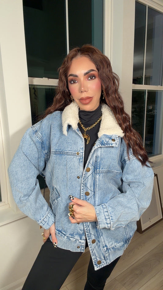 Chamarra mezclilla con peluche