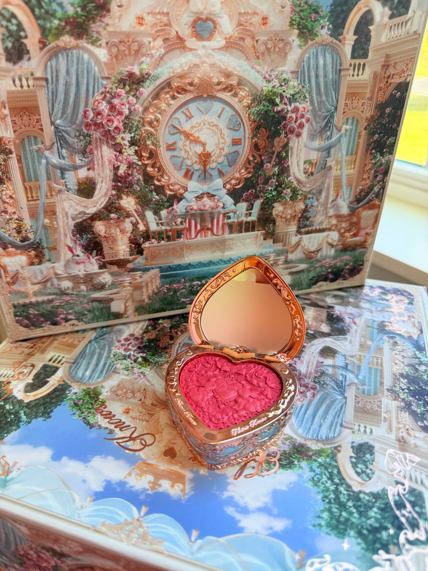 Caja maquillaje flower knows nueva con todos los Productos