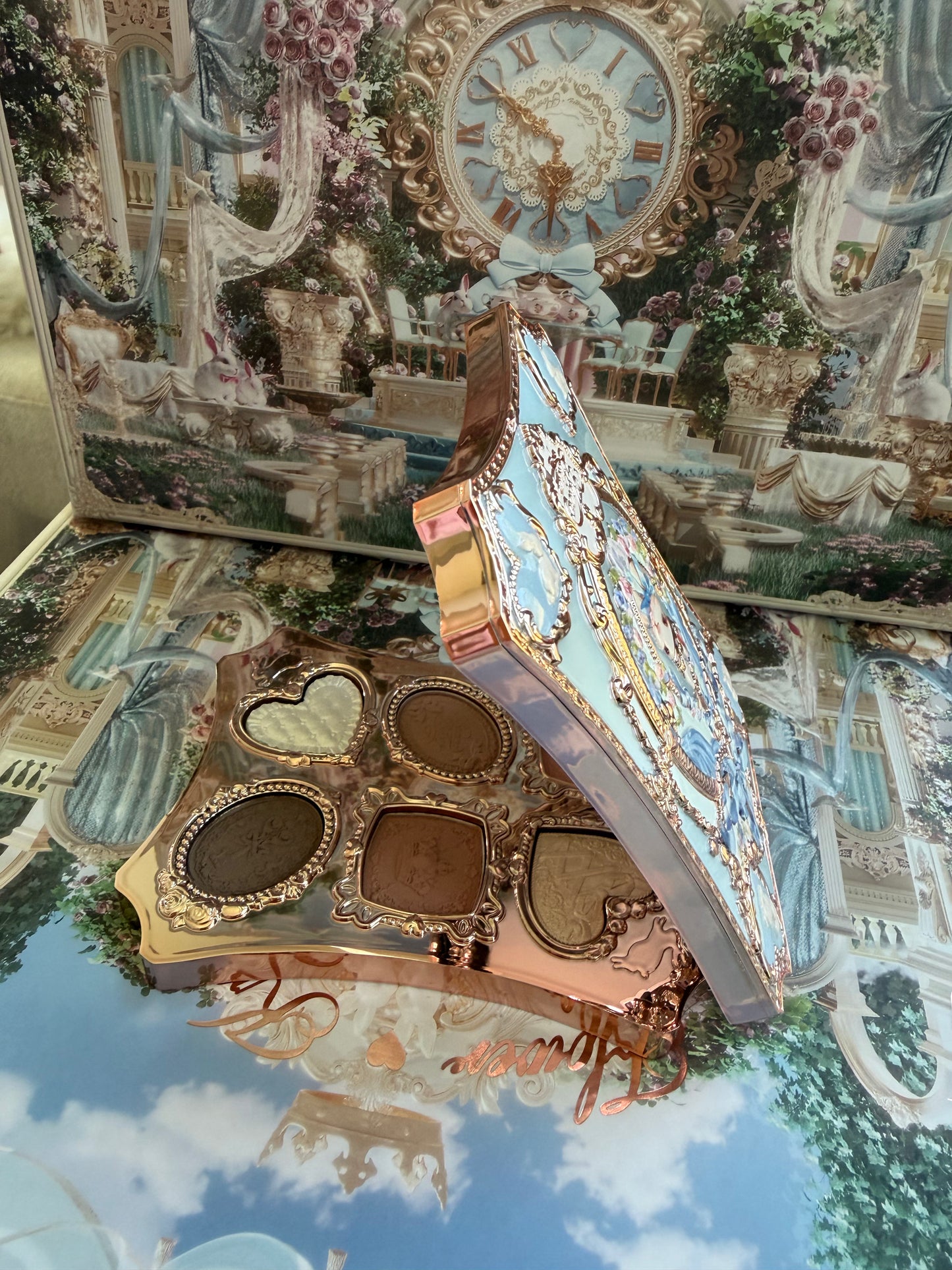 Caja maquillaje flower knows nueva con todos los Productos