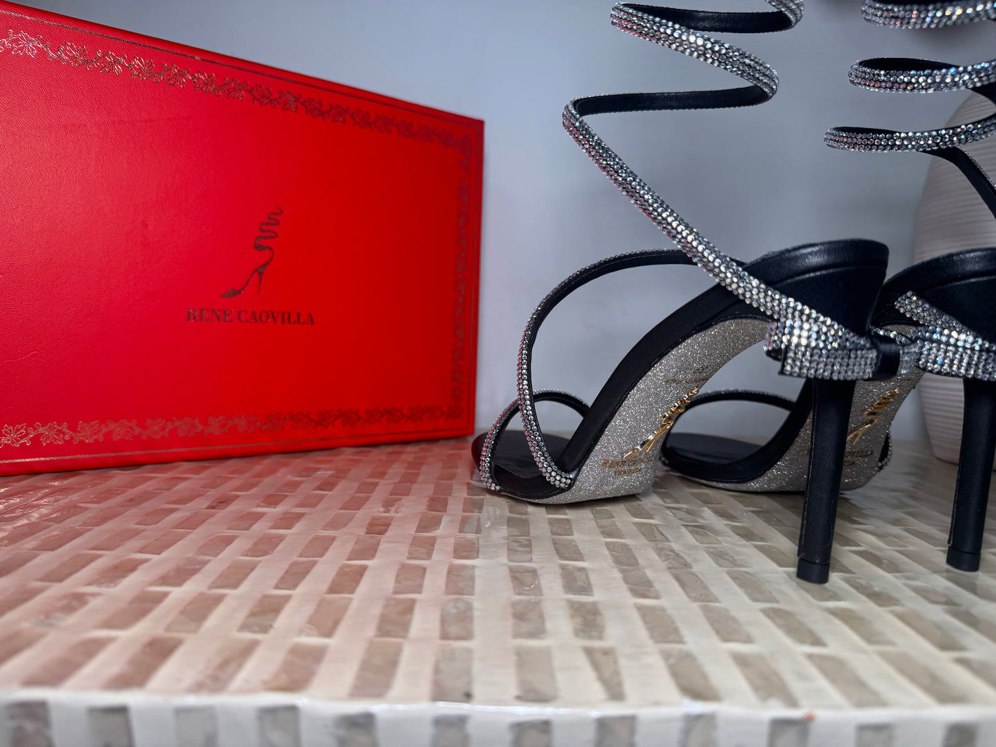 Tacones louboutin con Cristales talla 8 top quality