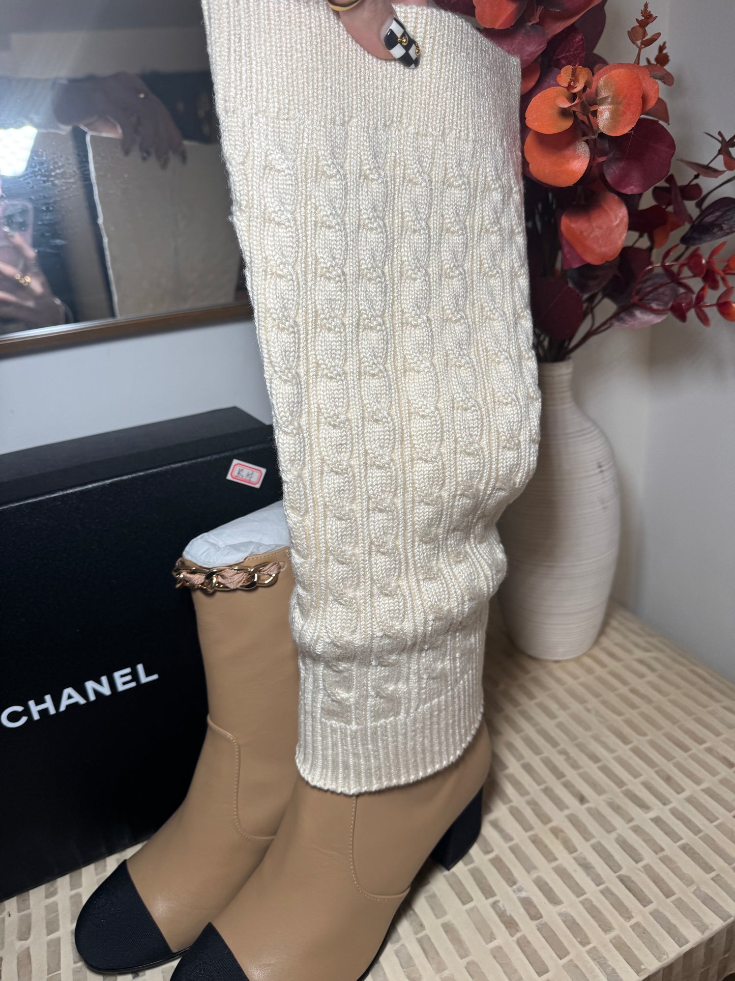 Botas Chanel doble vista las puedes usar con el calenton o sin , nuevas con caja tall 8